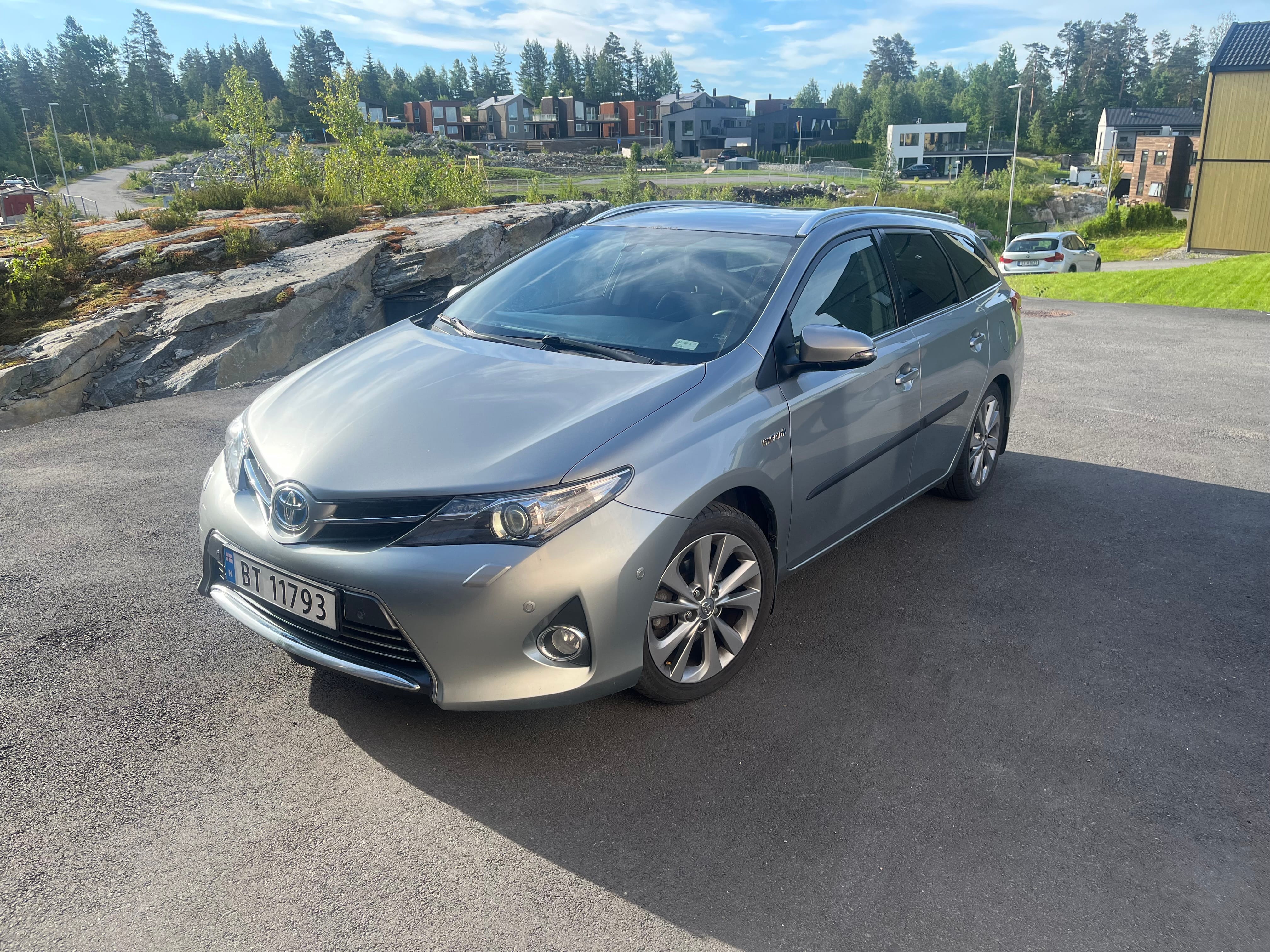 Toyota Auris Touring Sports, 2014, Blyfri 95, automatisk