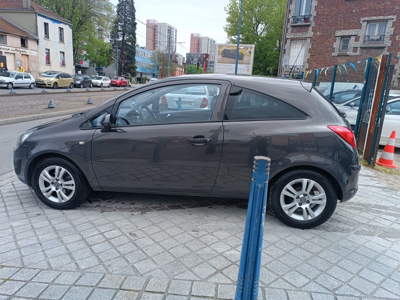 Opel Corsa avec Climatisation