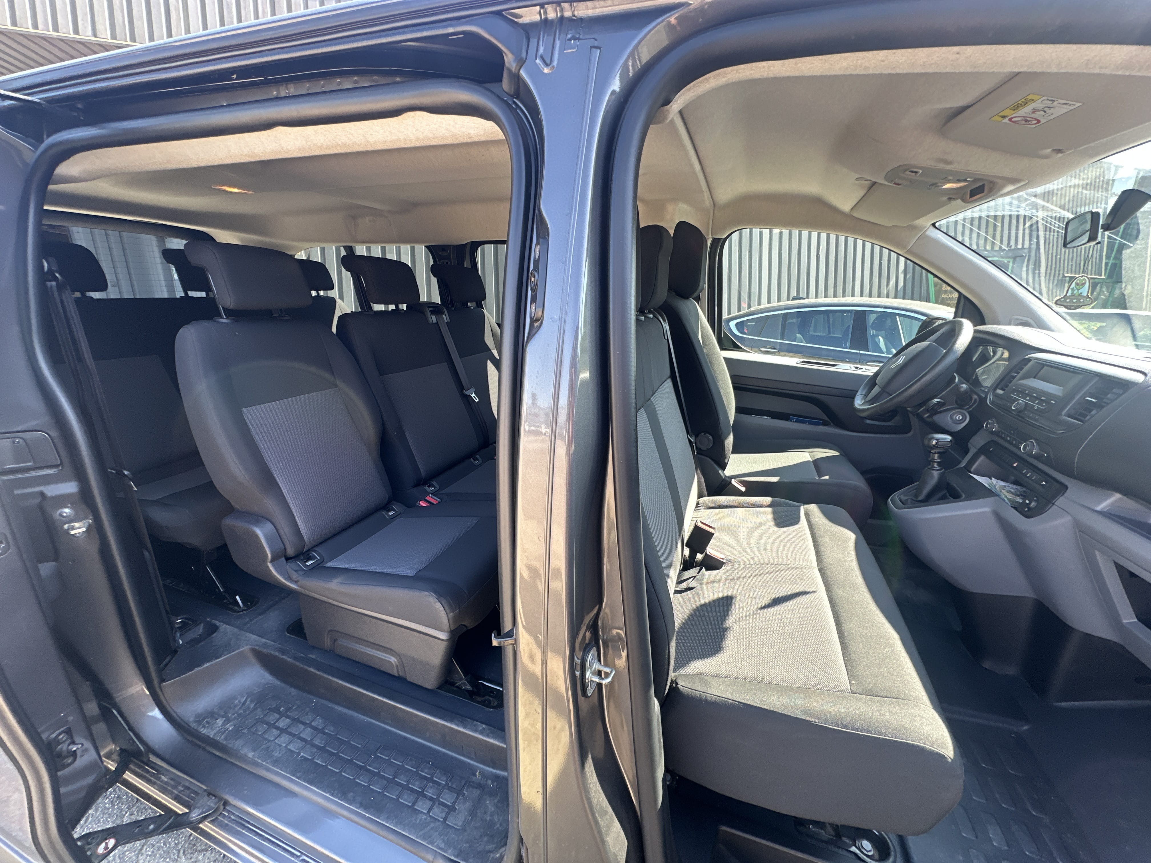 Citroen Jumpy Multispace met Bluetooth audio