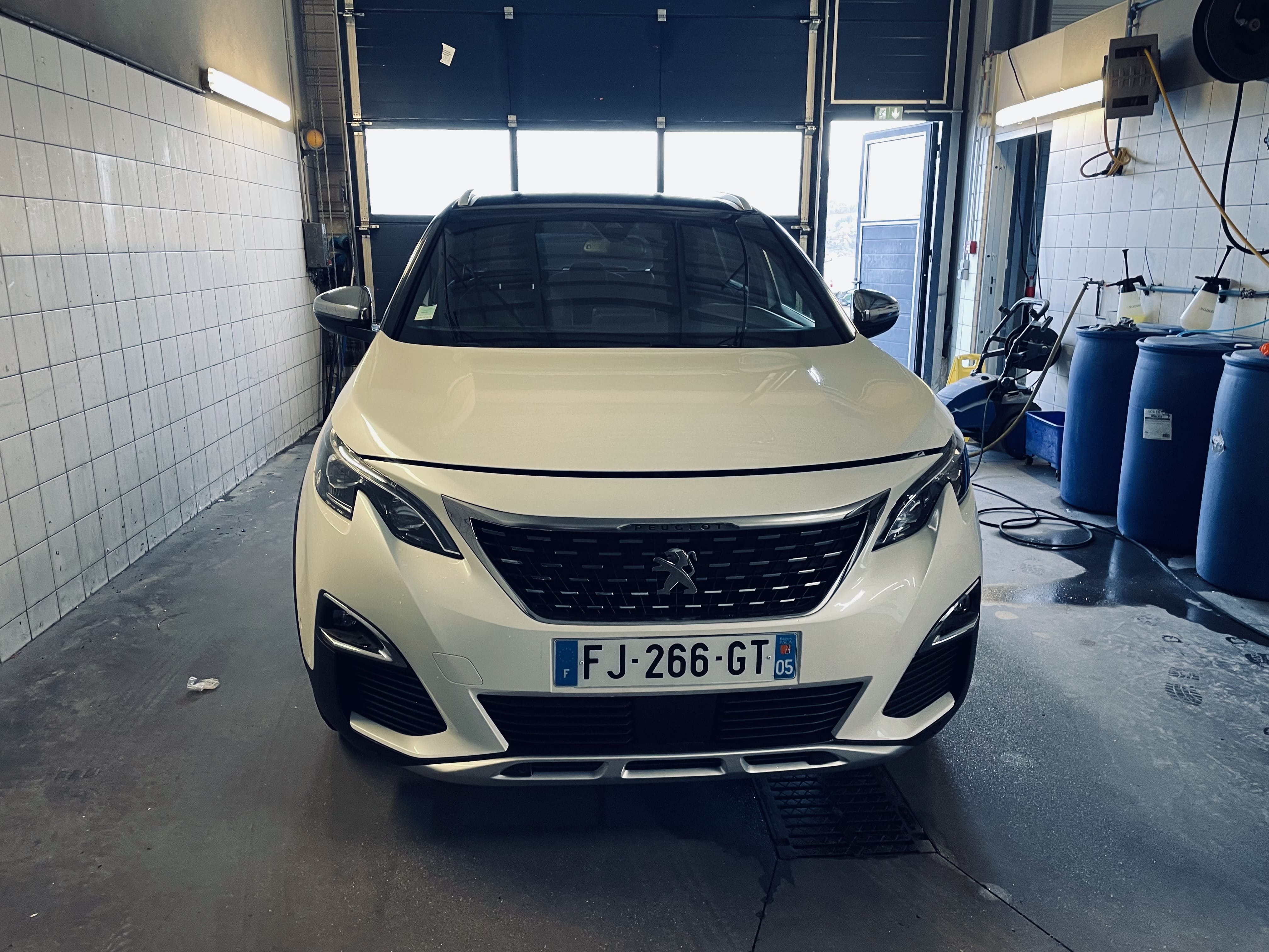 Peugeot 5008, 2019, Diesel, automatique, 7 places