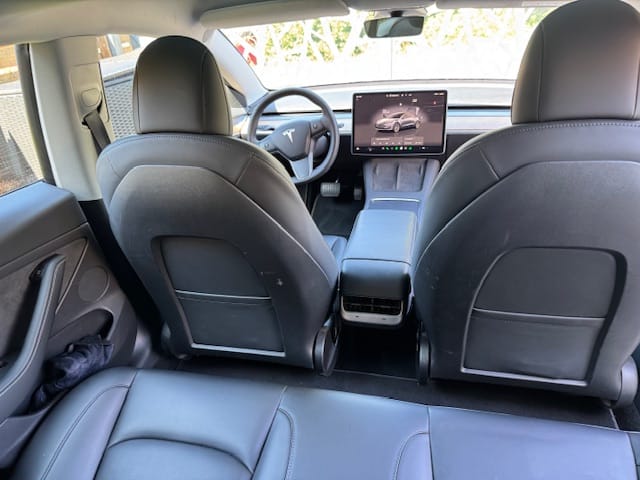 Tesla Model 3 avec GPS