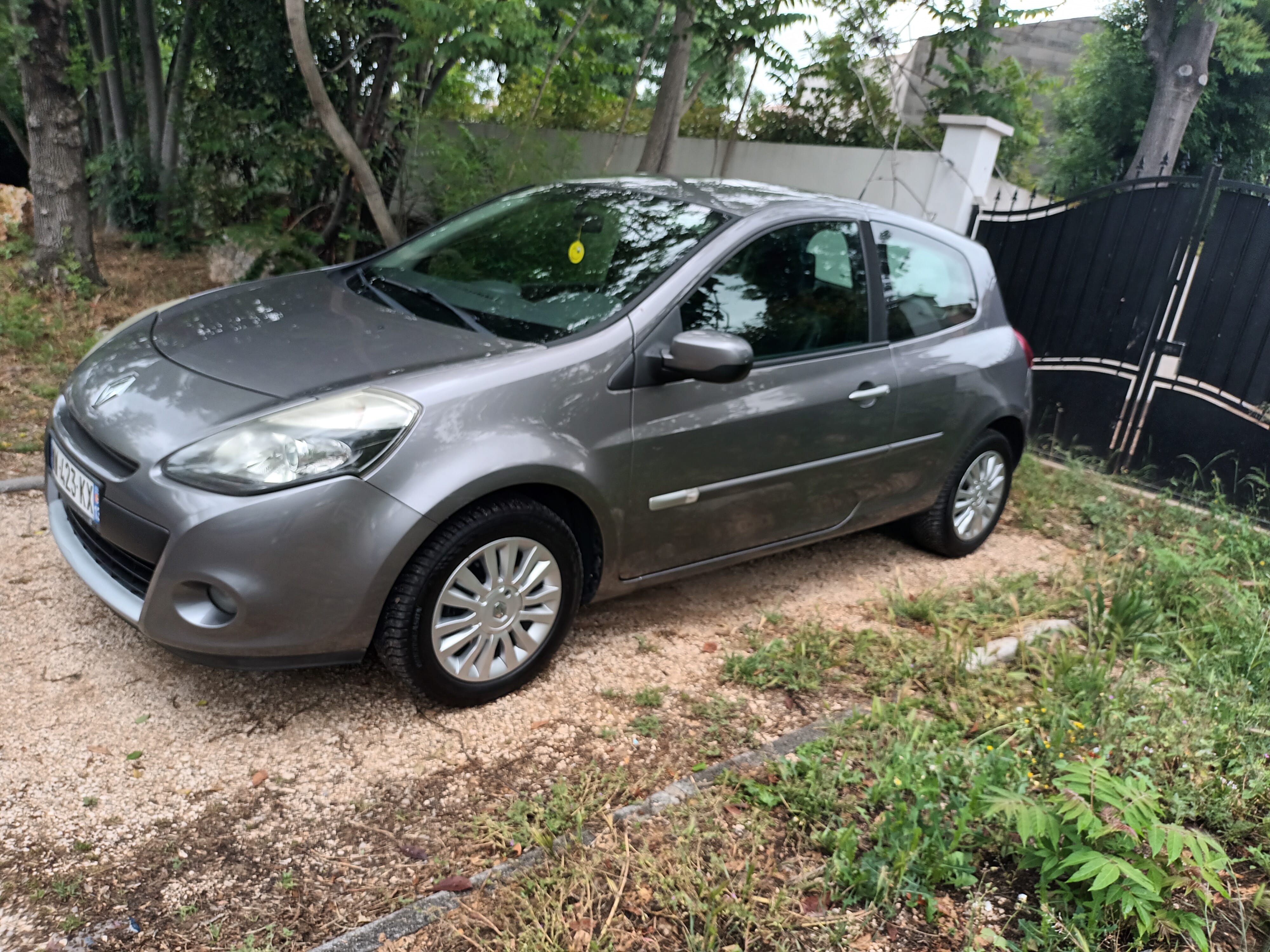 Renault Clio avec Climatisation