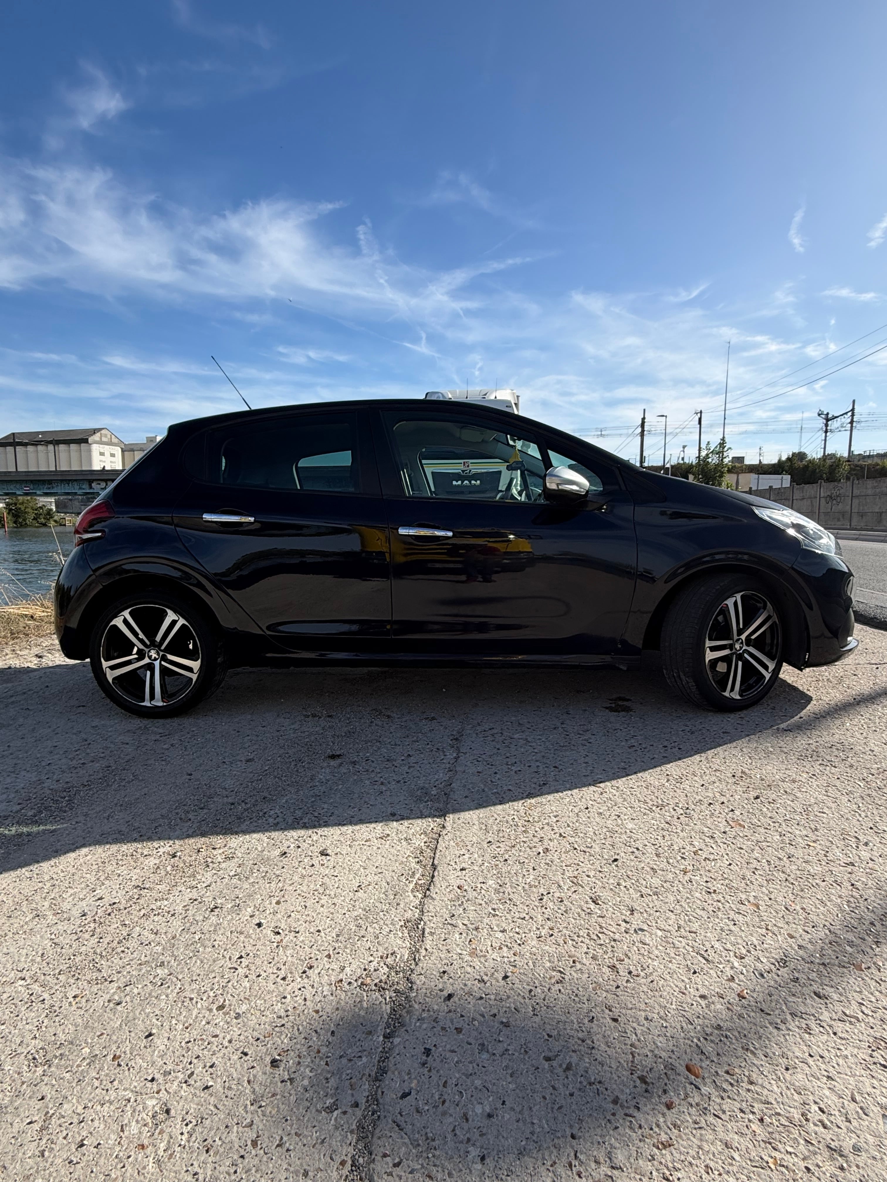 Peugeot 208 avec Climatisation