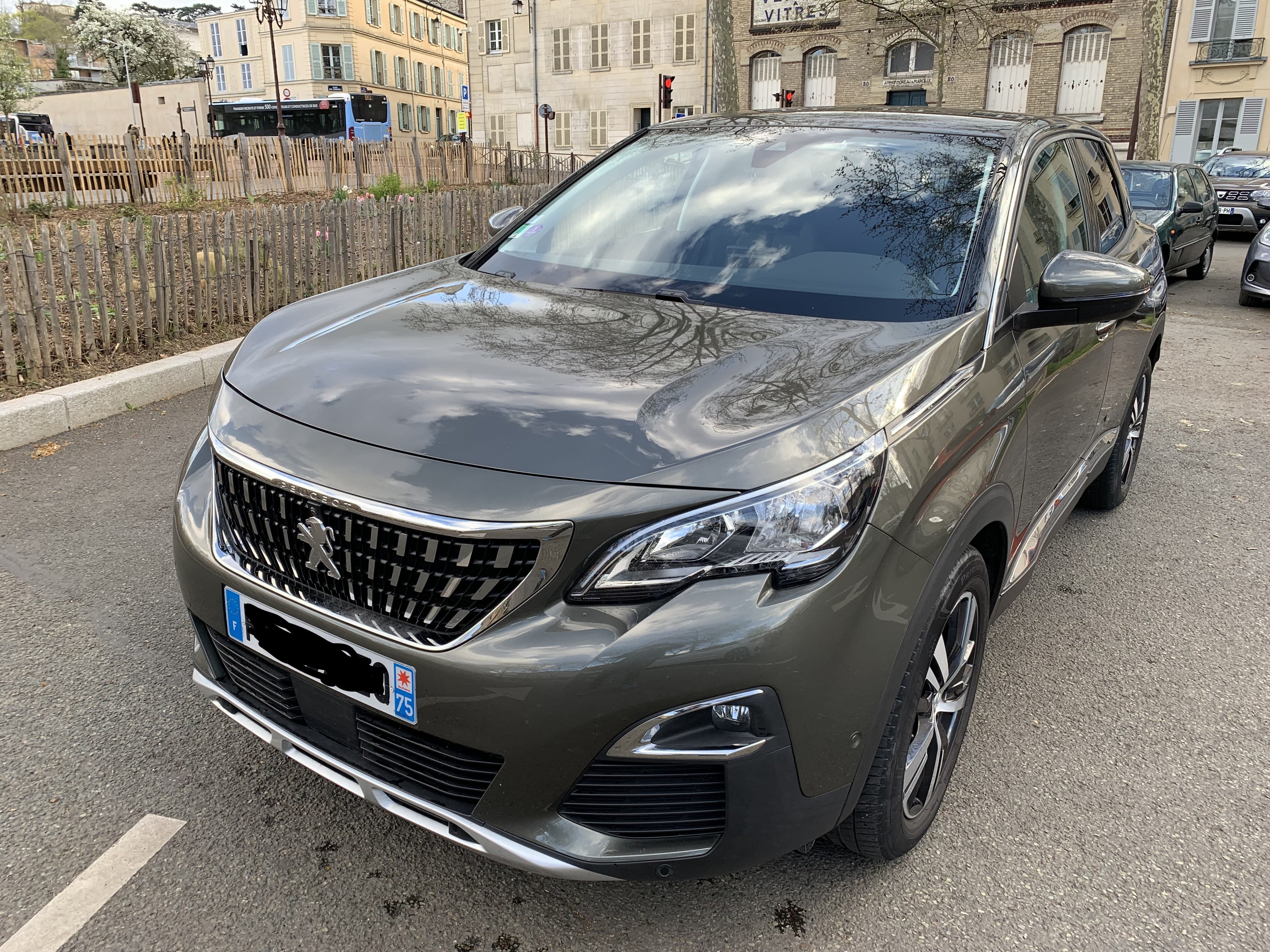 Peugeot 3008, 2019, Essence 95, automatique