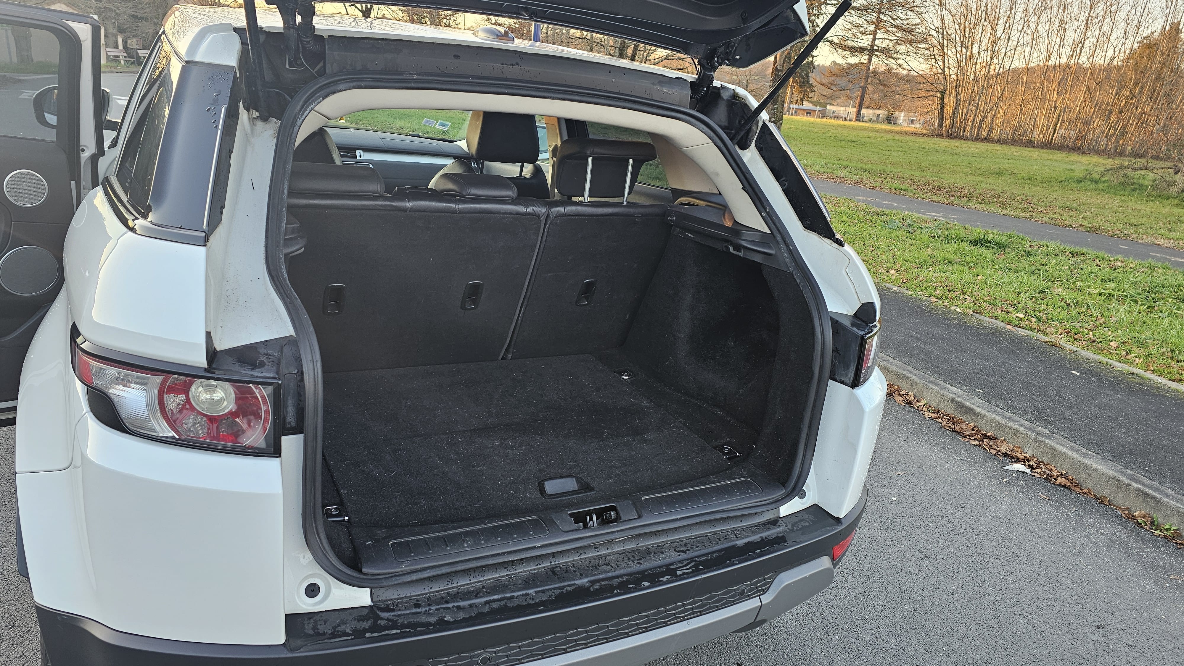 Land-Rover Range Rover Evoque avec Audio Bluetooth