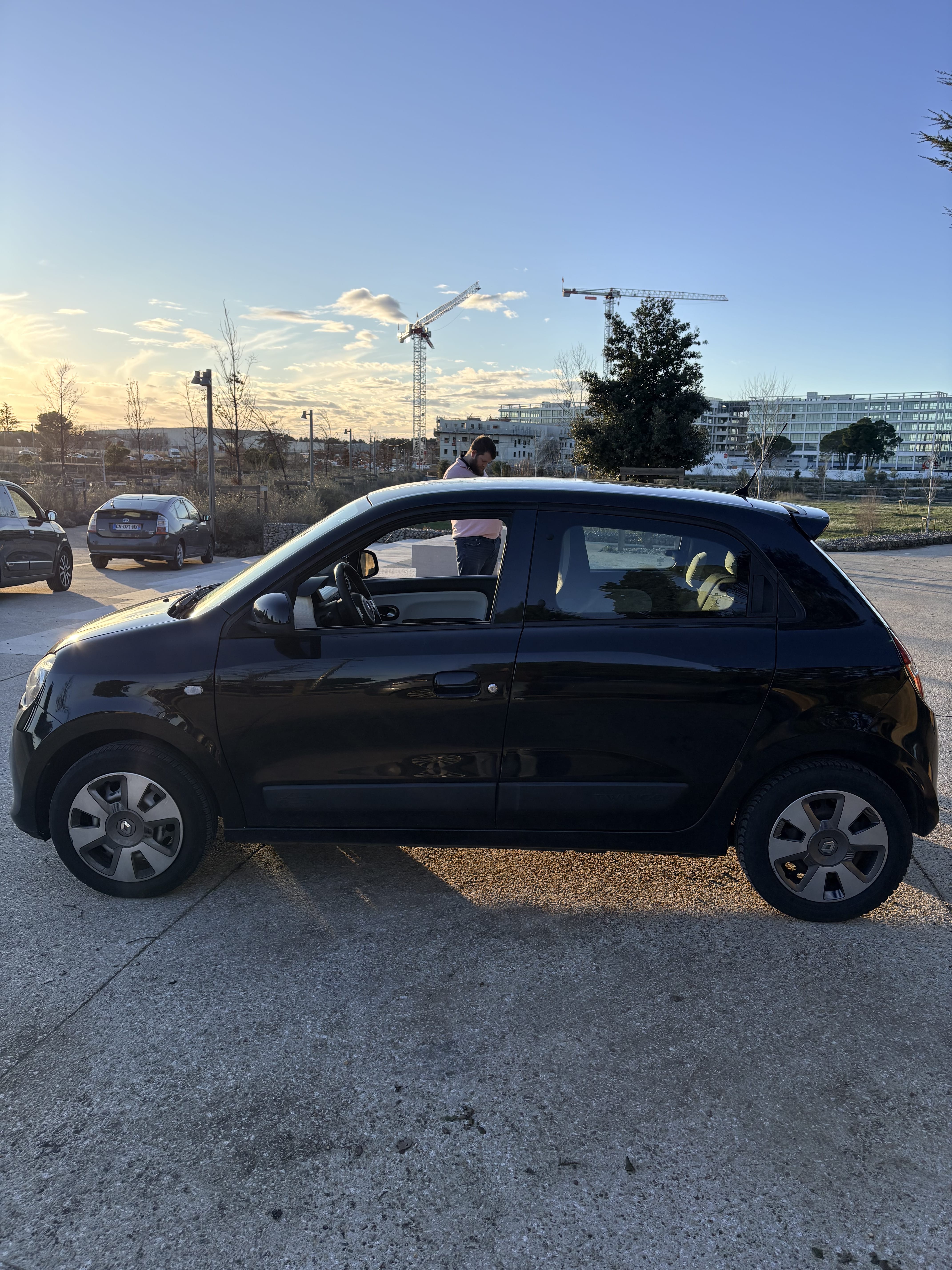 Renault Twingo III Zen avec Siège bébé