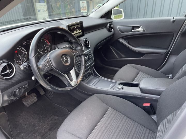 Mercedes-Benz Classe A avec Android Auto