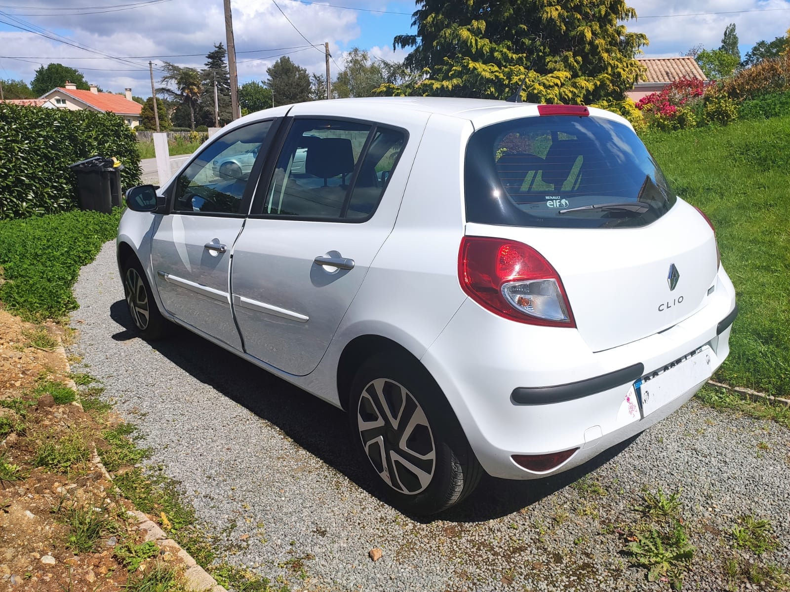Renault Clio avec Climatisation