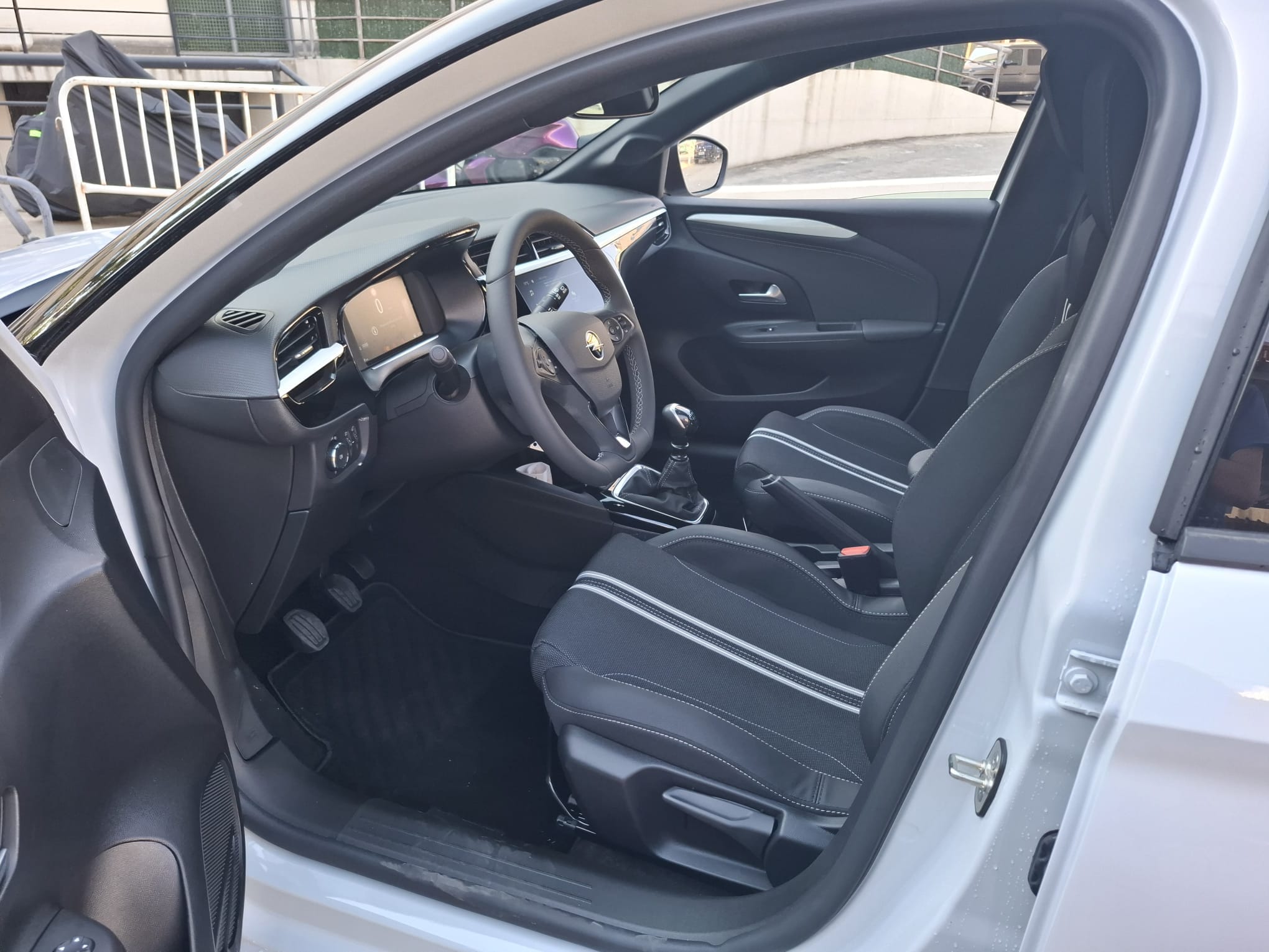 Opel Corsa con Dashcam