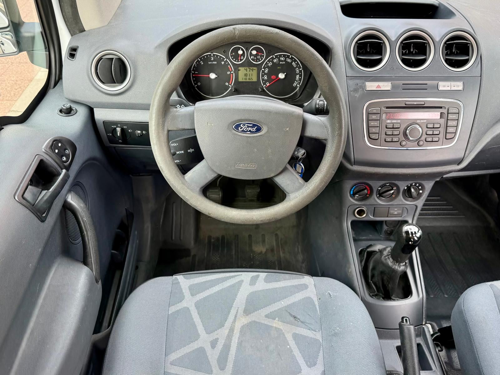 Ford Tourneo Connect with Snow tires
