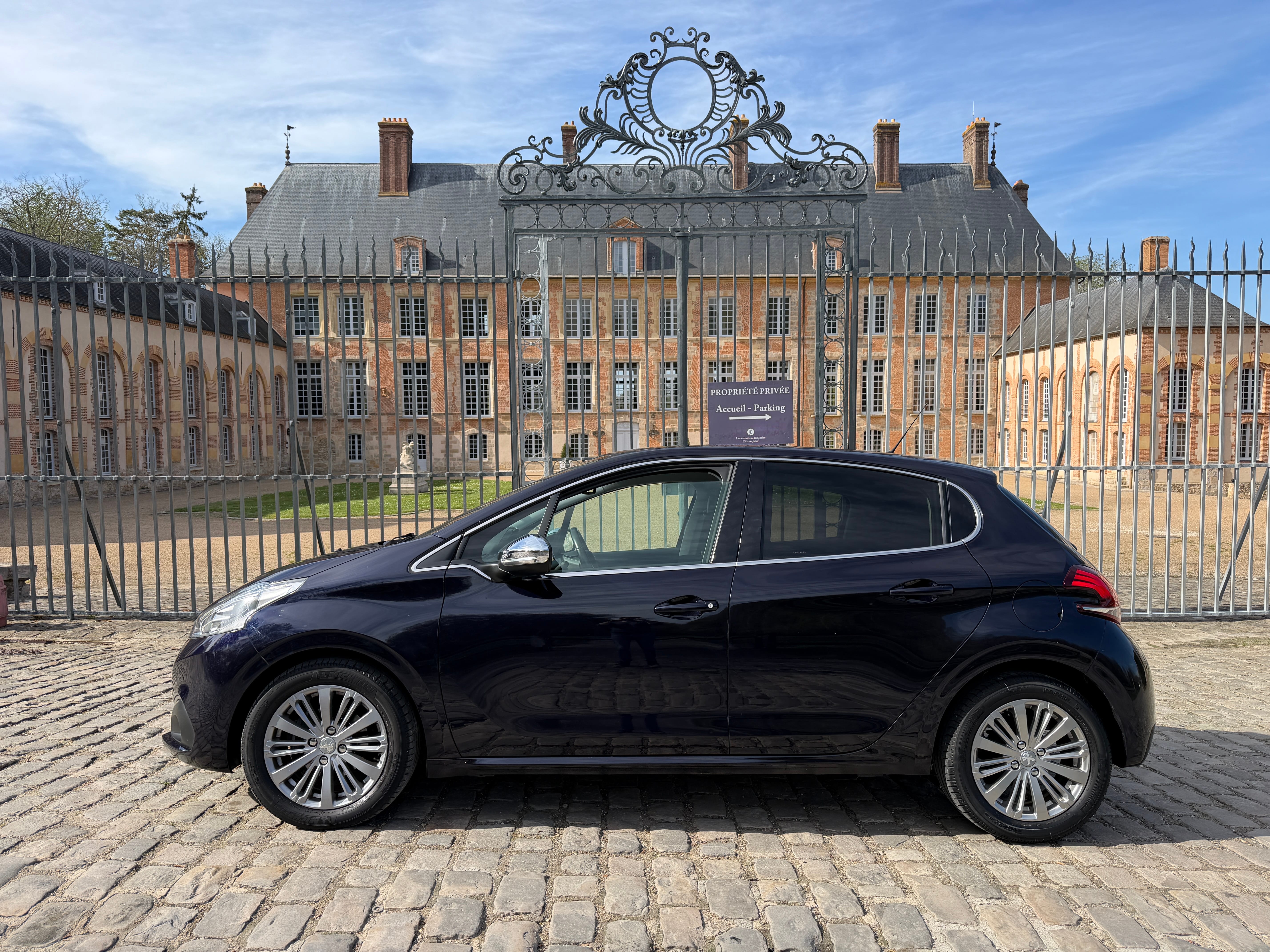 Peugeot 208, 2019, Essence 95