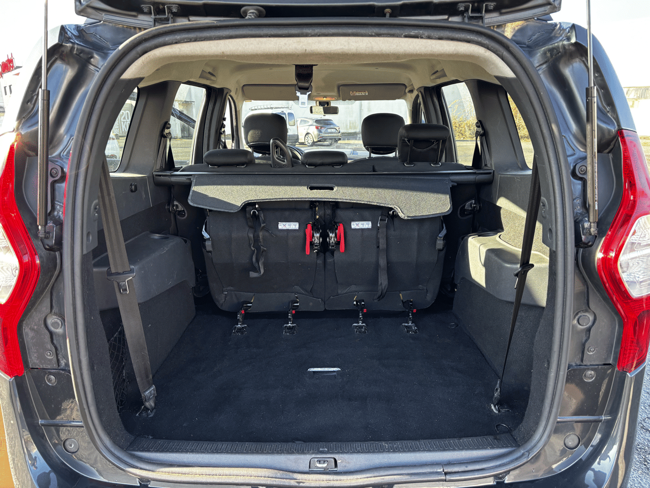 Dacia Lodgy med Bluetooth audio