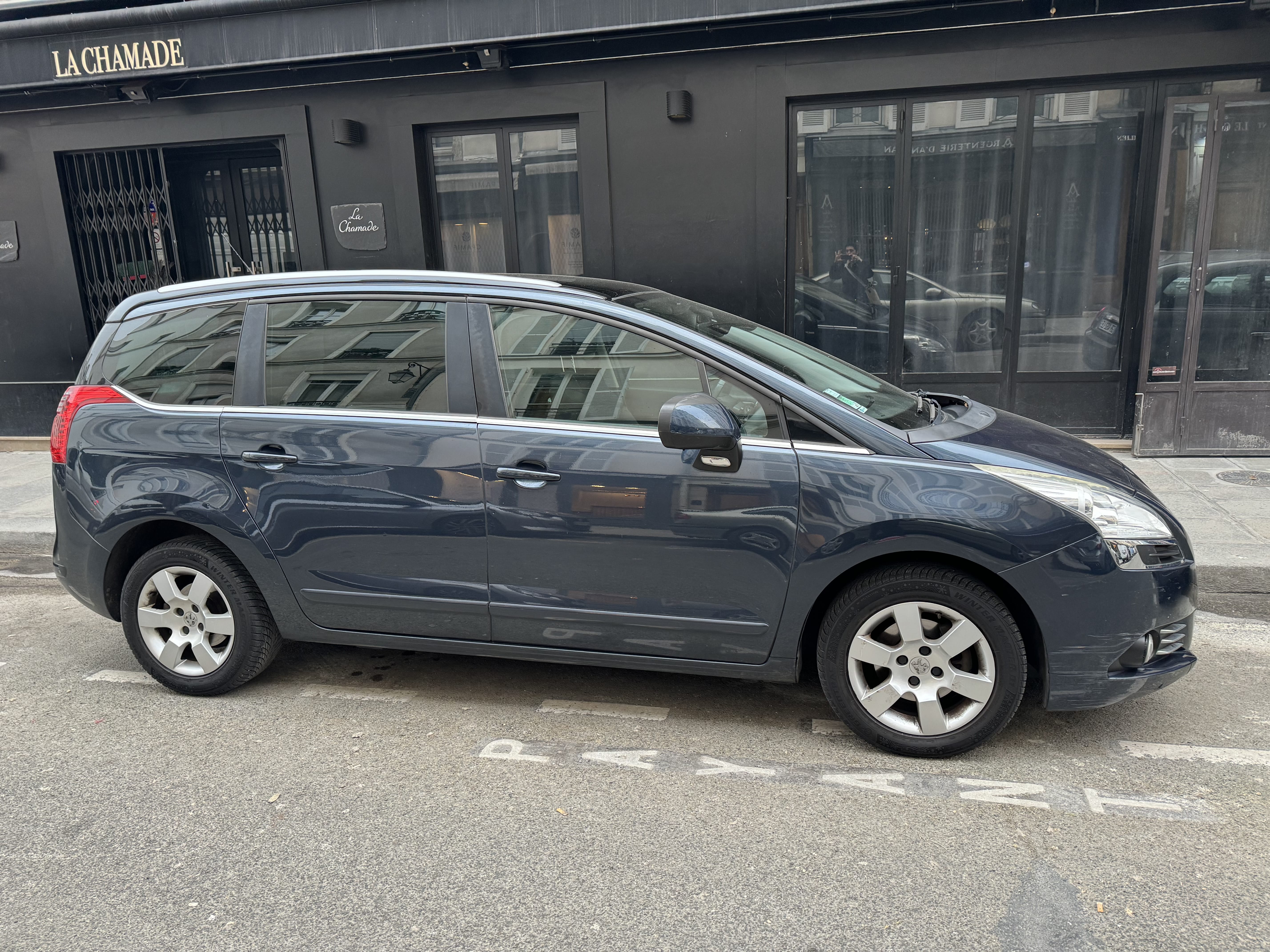 Peugeot 5008 avec Climatisation