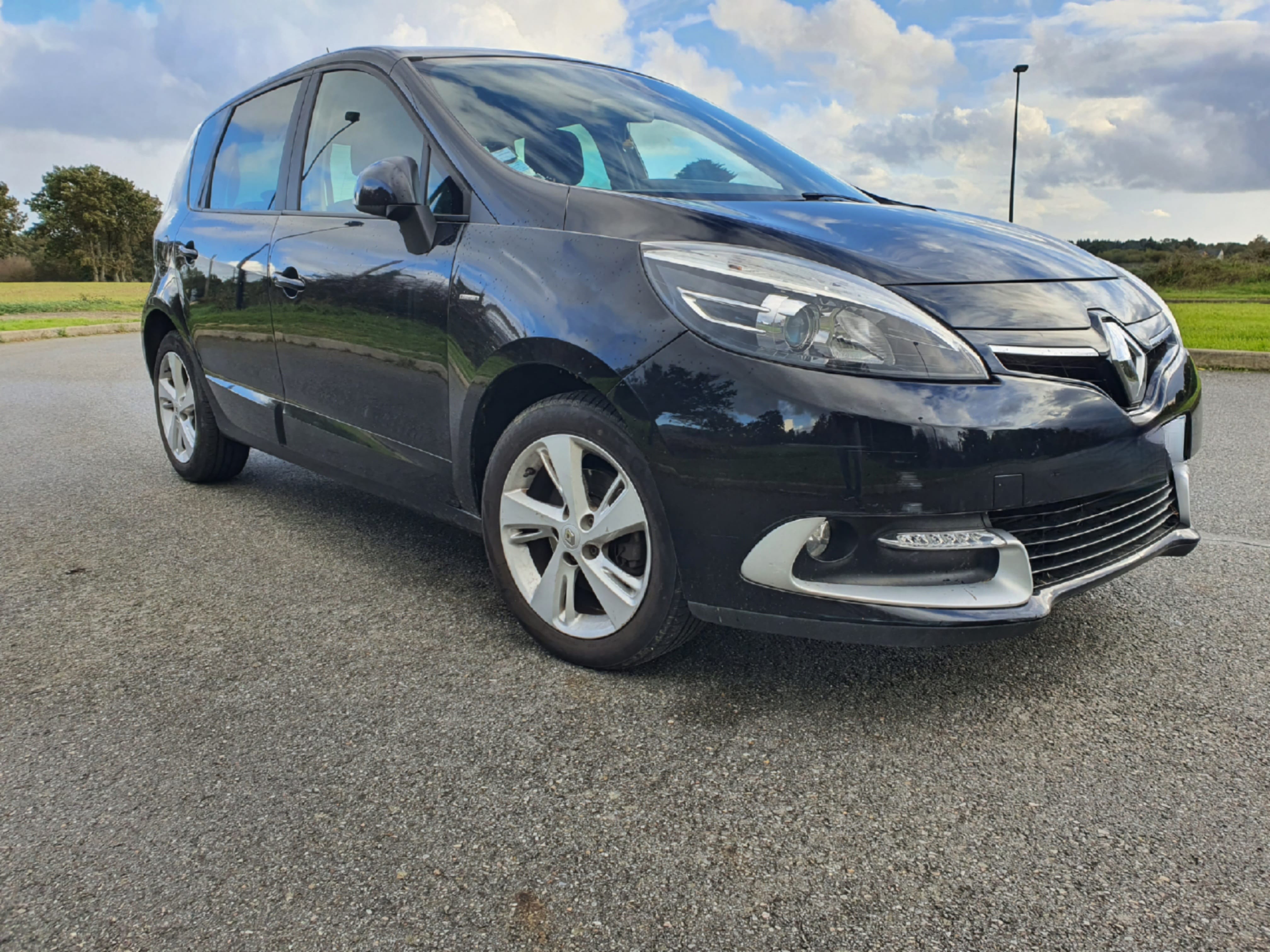 Renault Scenic, 2015, Essence 95