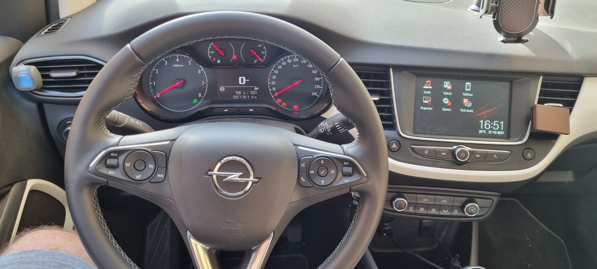 Opel Crossland con Apple CarPlay