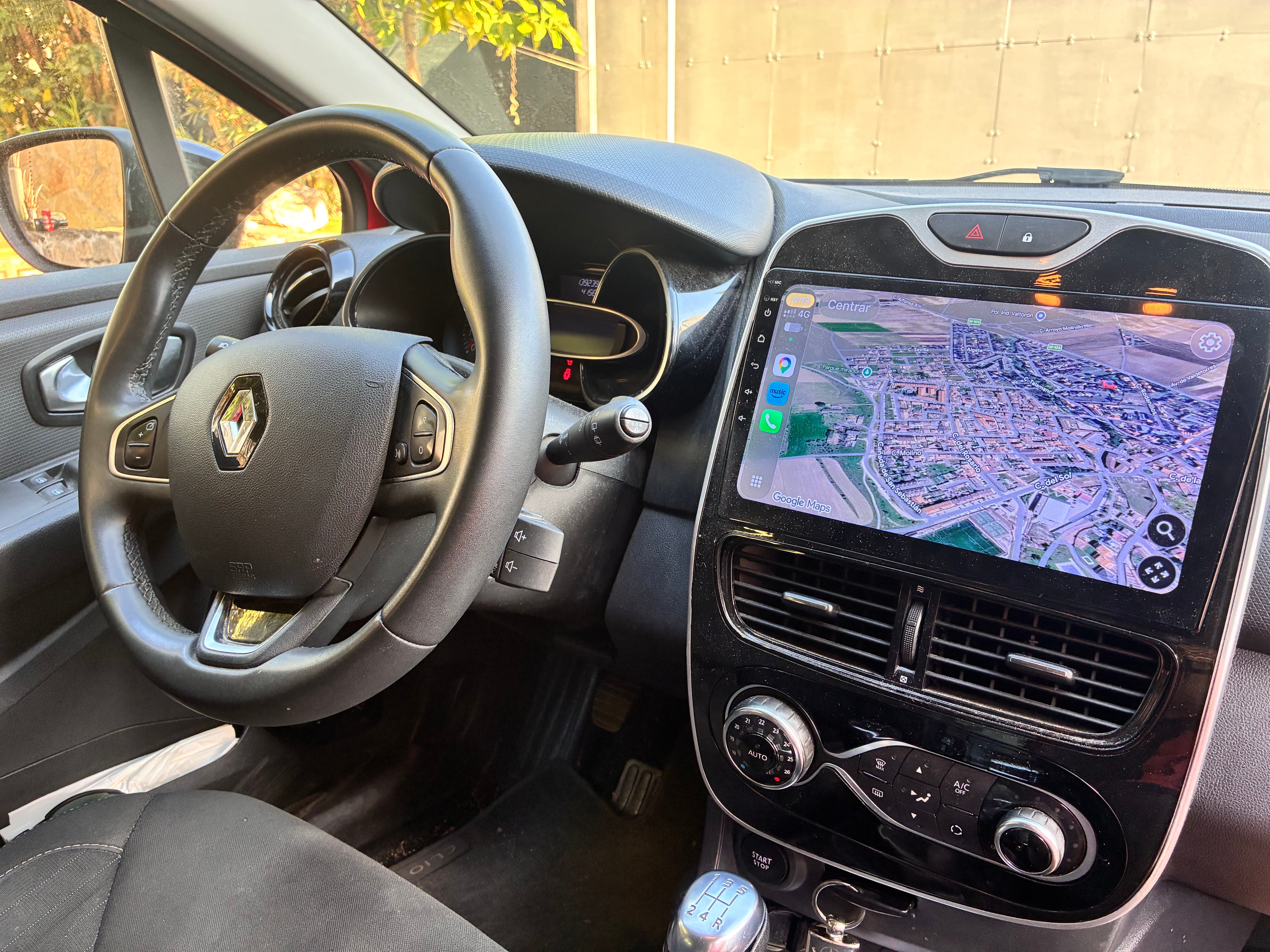 Renault Clio con Control de velocidad