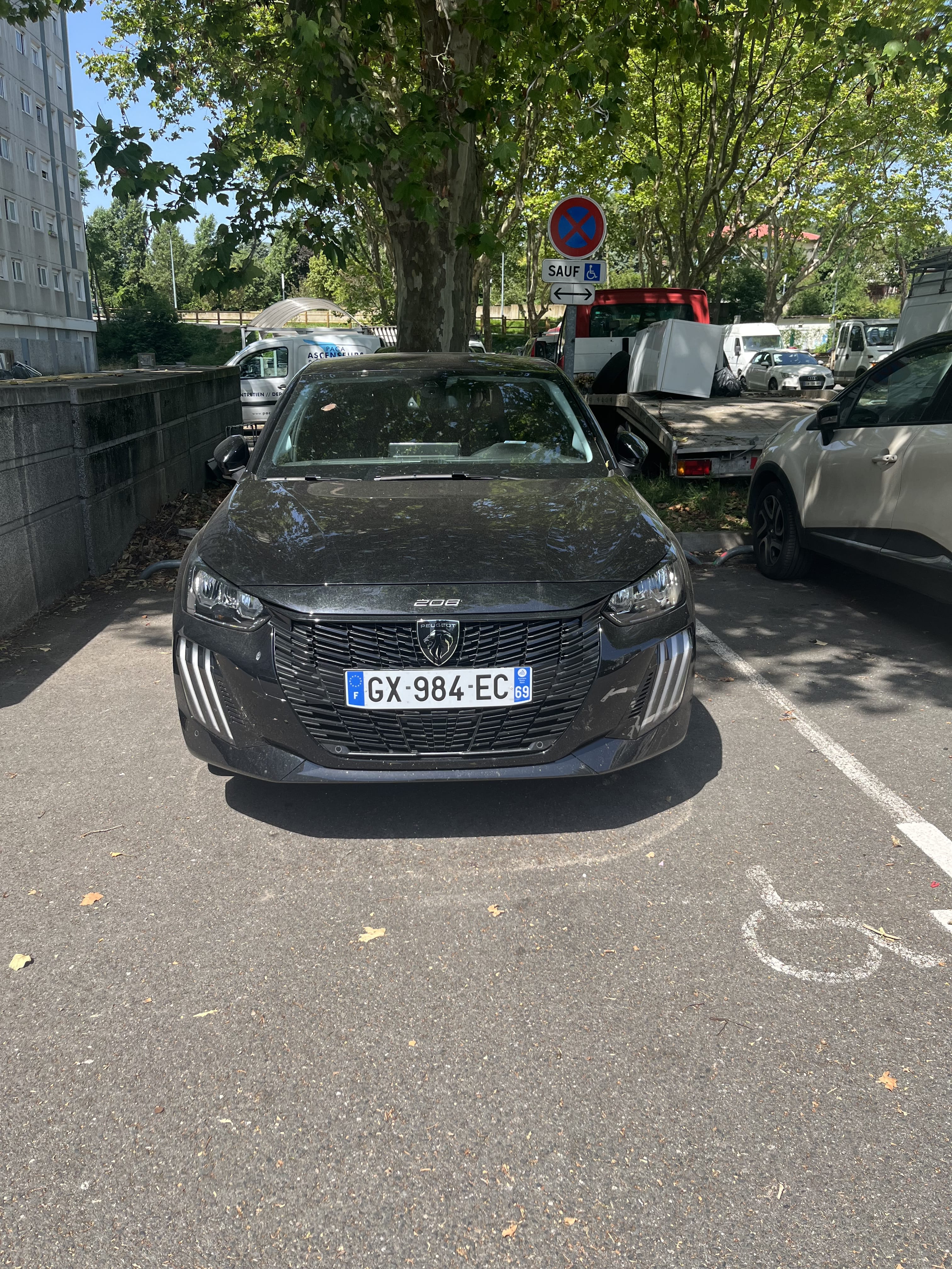 Peugeot e-208 Style, 2024, Électrique, automatique