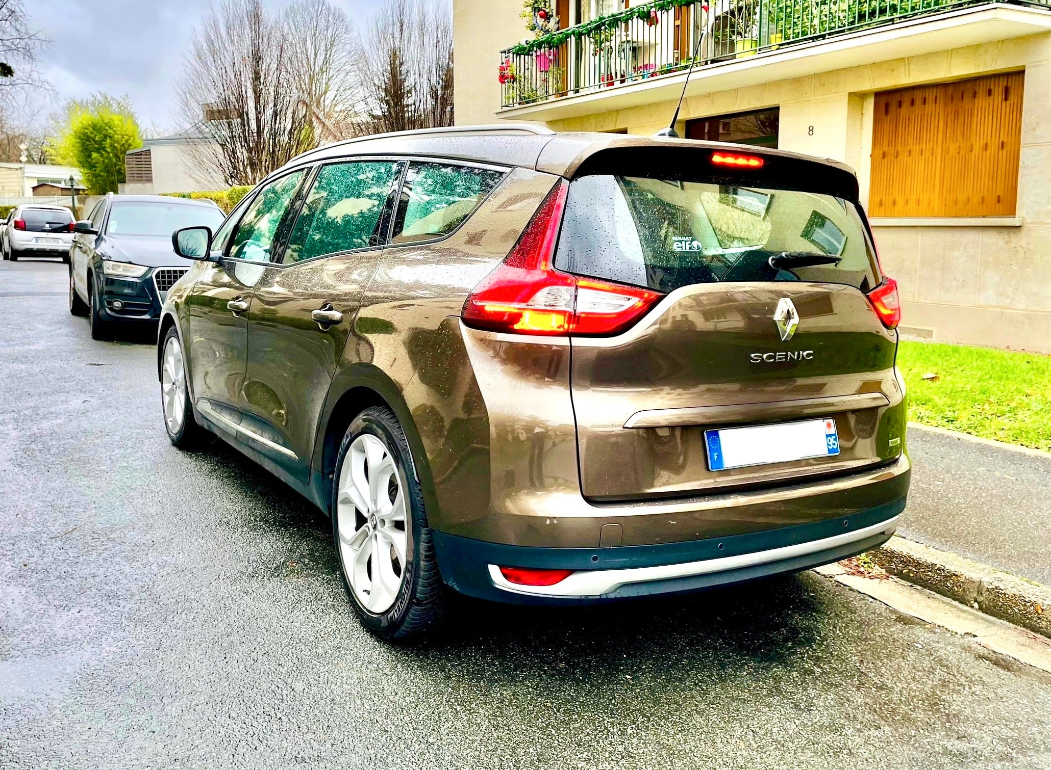 Renault Grand Scenic avec GPS