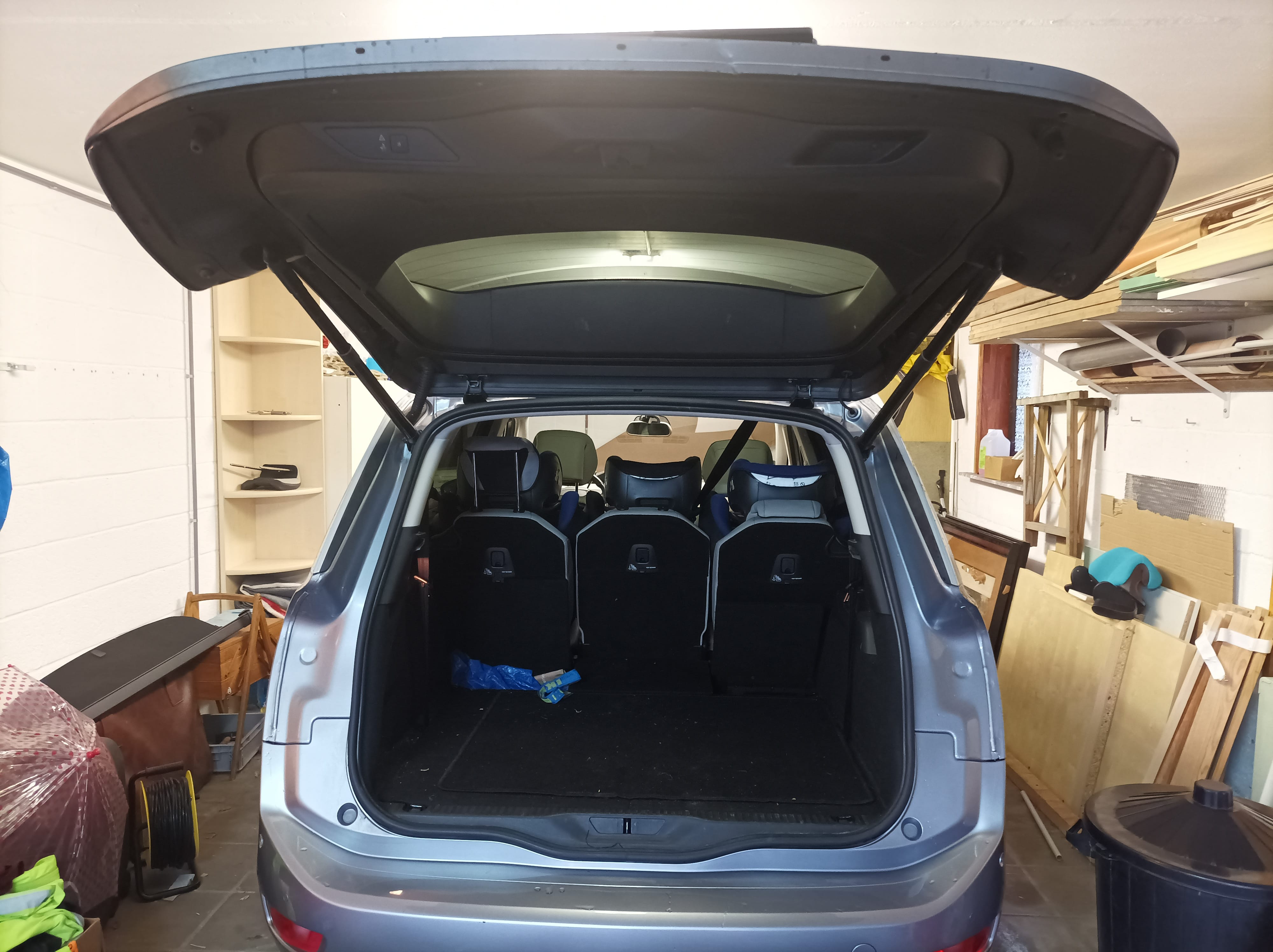 Citroen C4 Grand Spacetourer avec Climatisation