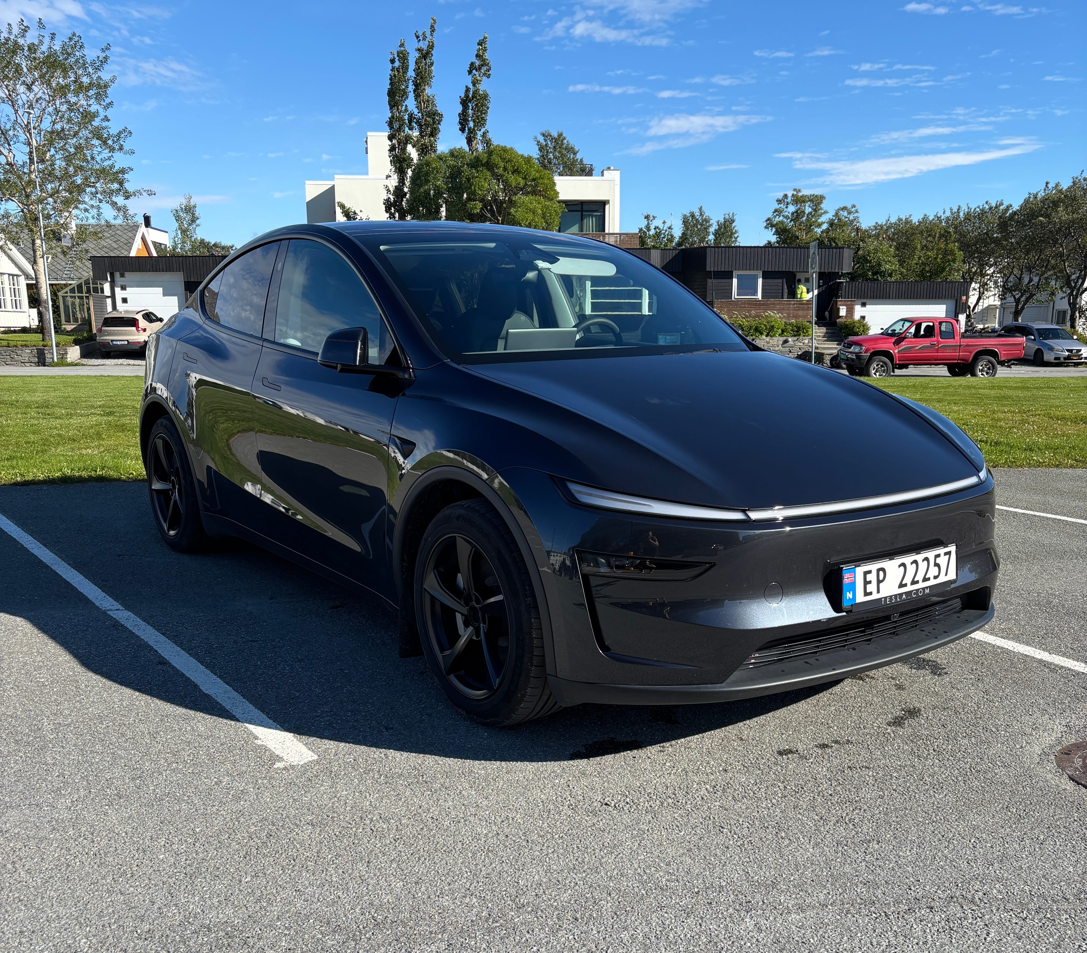 Tesla Model Y Long Range, 2025, Elektrisk, automatisk