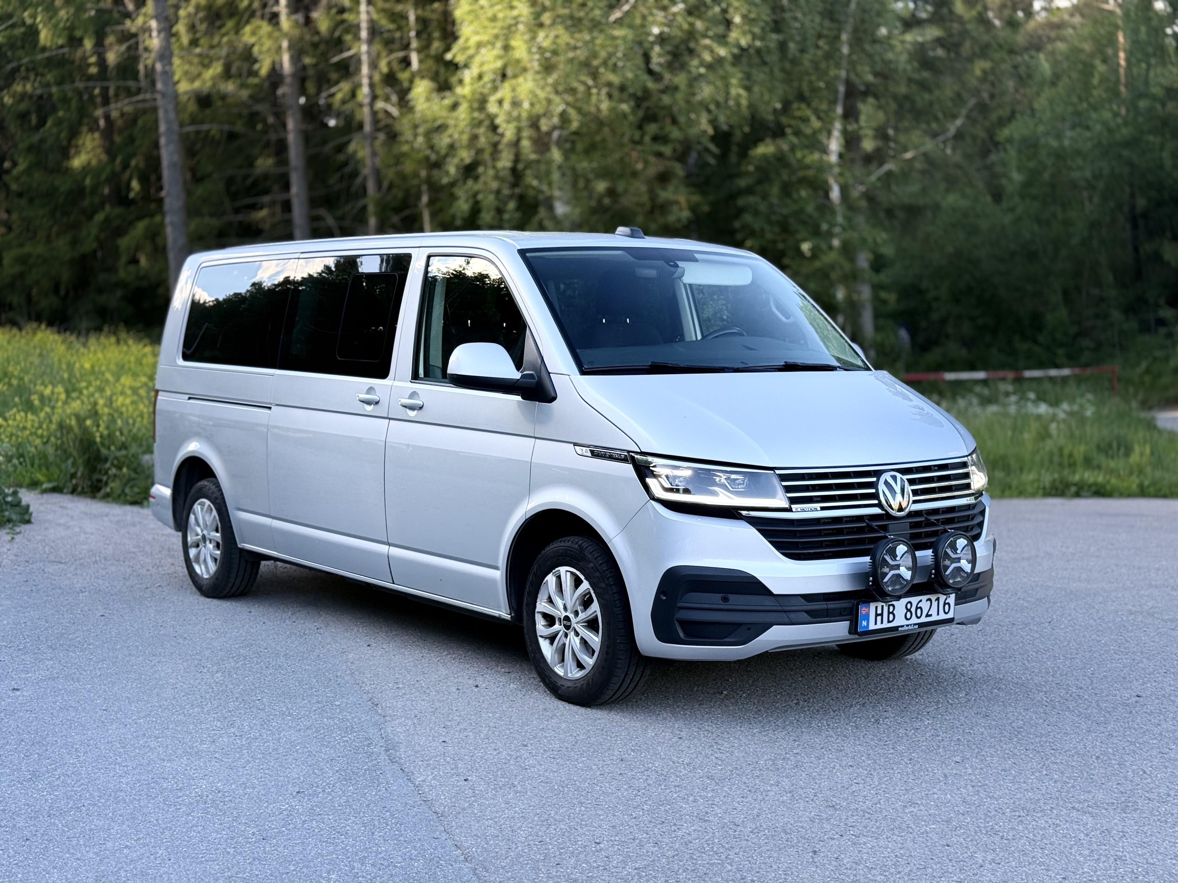 Volkswagen Combi, 2021, Diesel, automatique, 9 places et plus