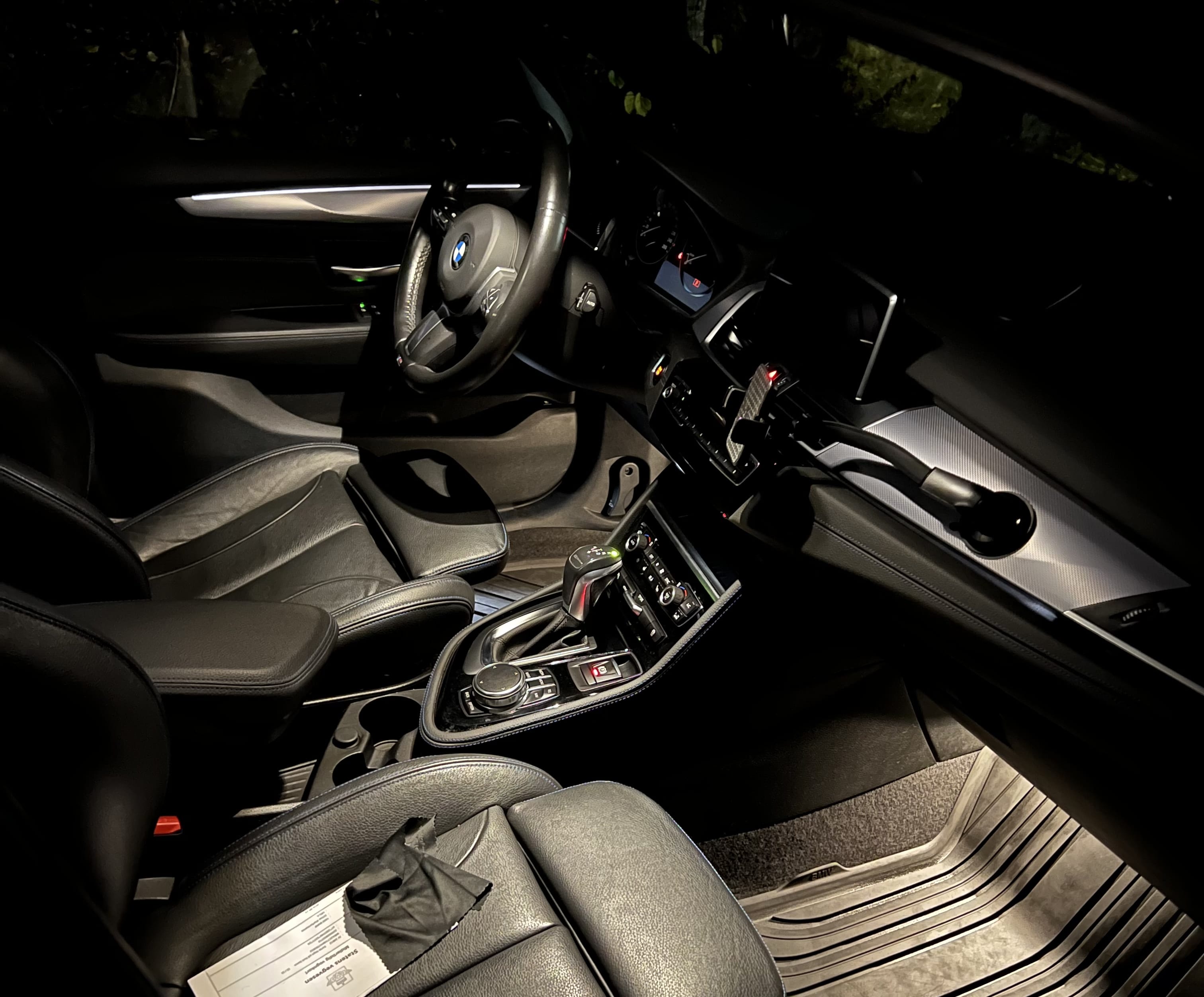BMW 2-Serie Active Tourer med Dashcam