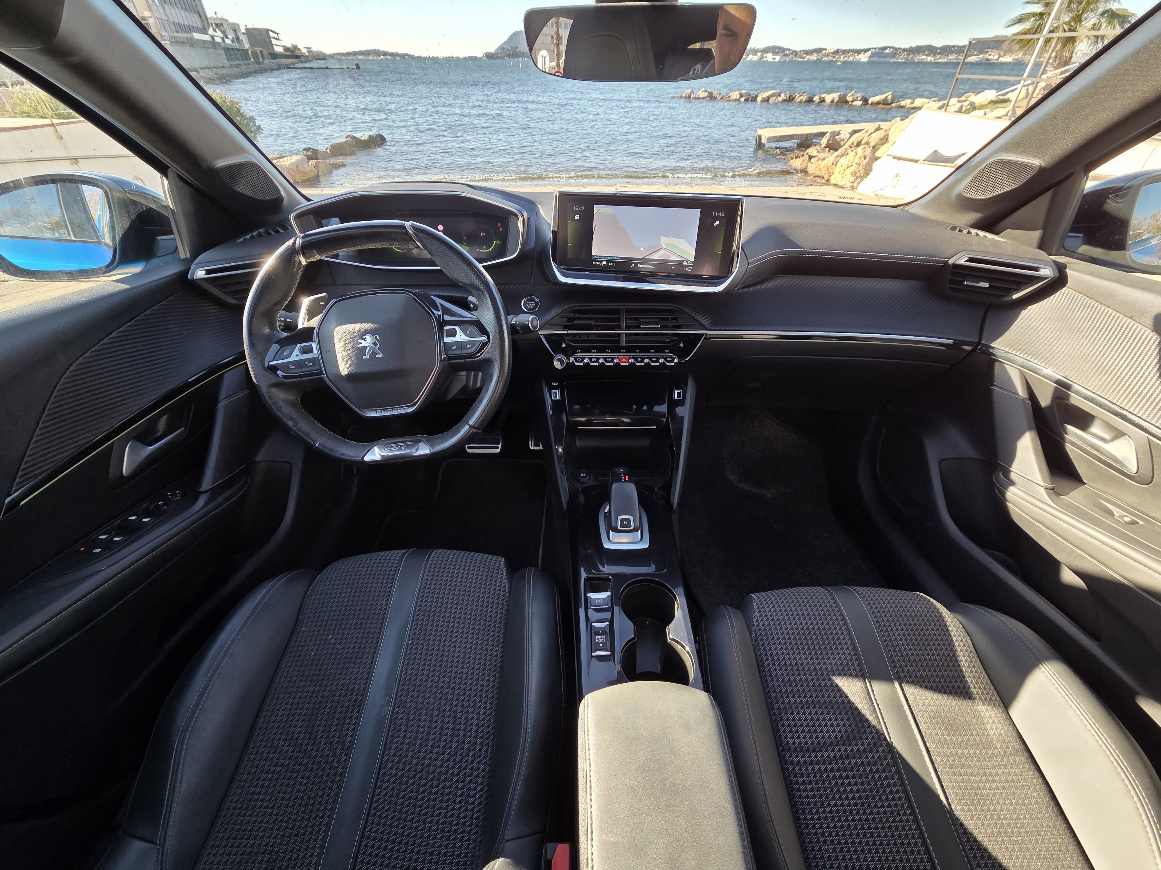 Peugeot 208 GT Line 130 avec Régulateur de vitesse