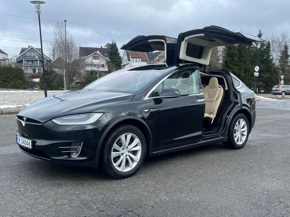Tesla Model X, 2017, Elektrisk, automatisk, 7 seter