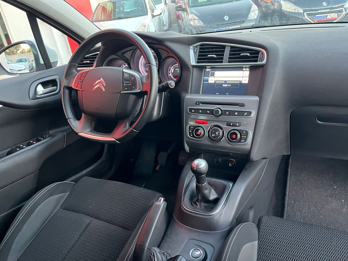 Citroen C4 avec GPS
