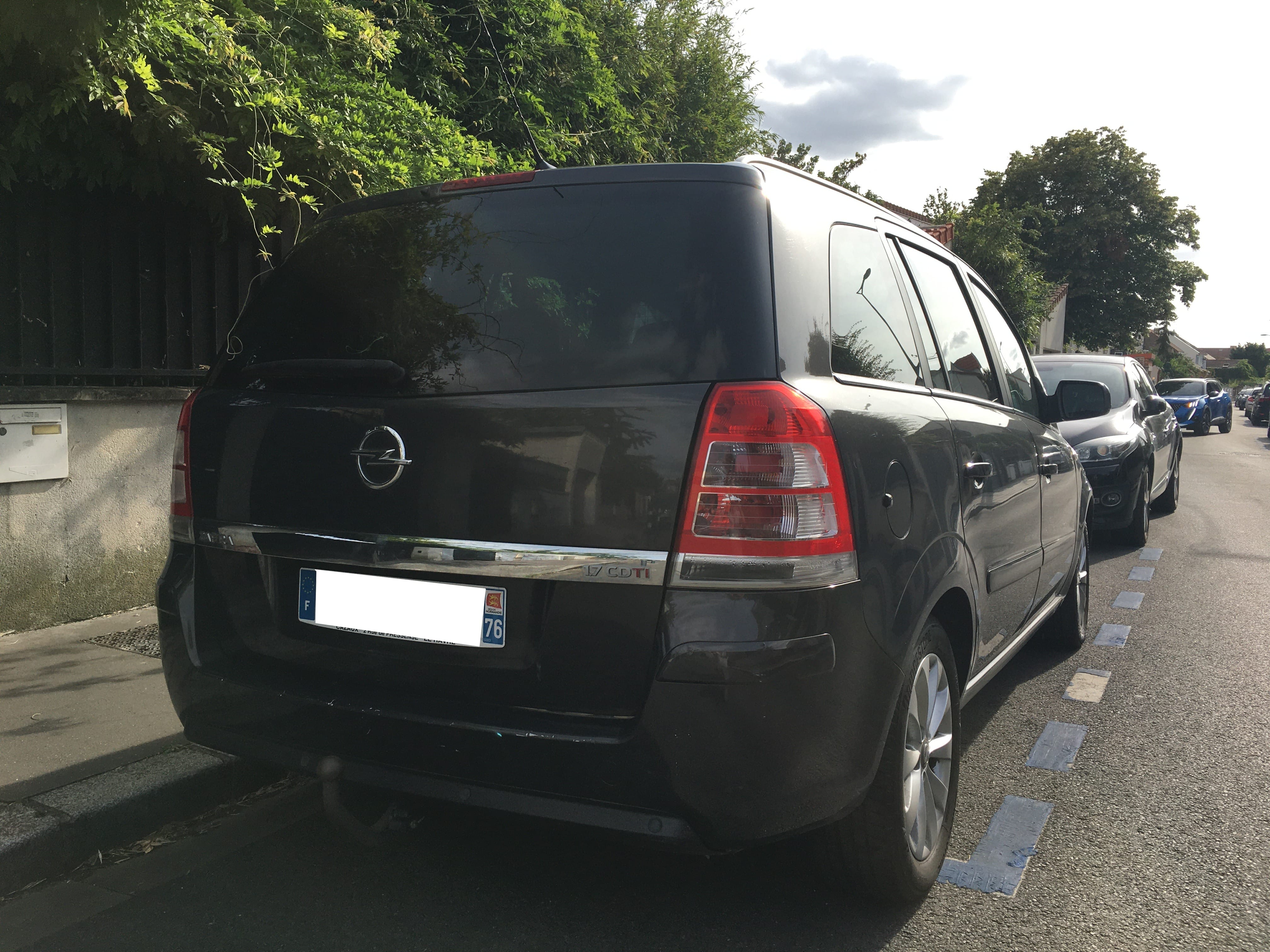 Opel Zafira 1.7CDTI avec Audio Bluetooth