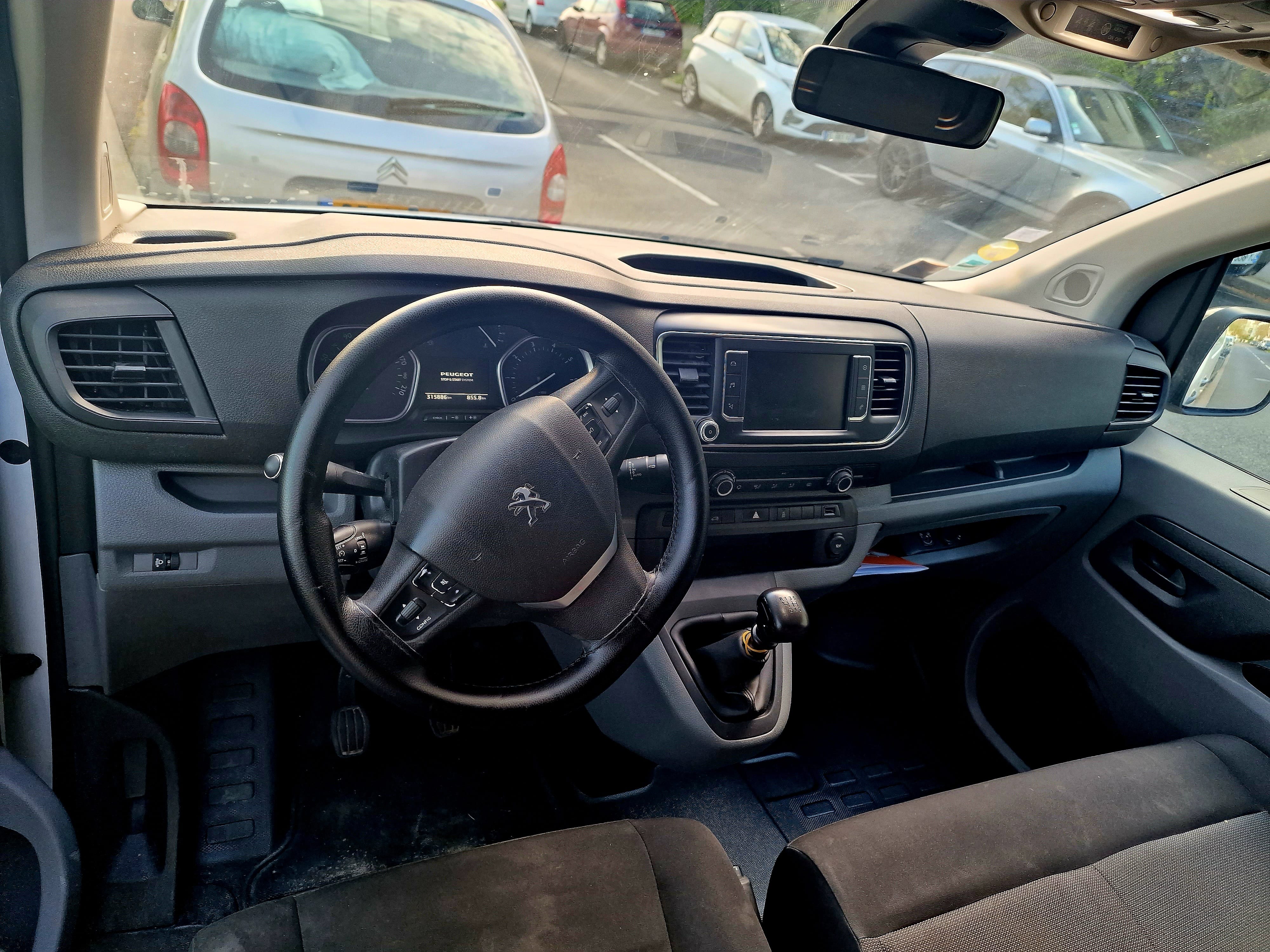 Peugeot Expert  6 m3 avec GPS