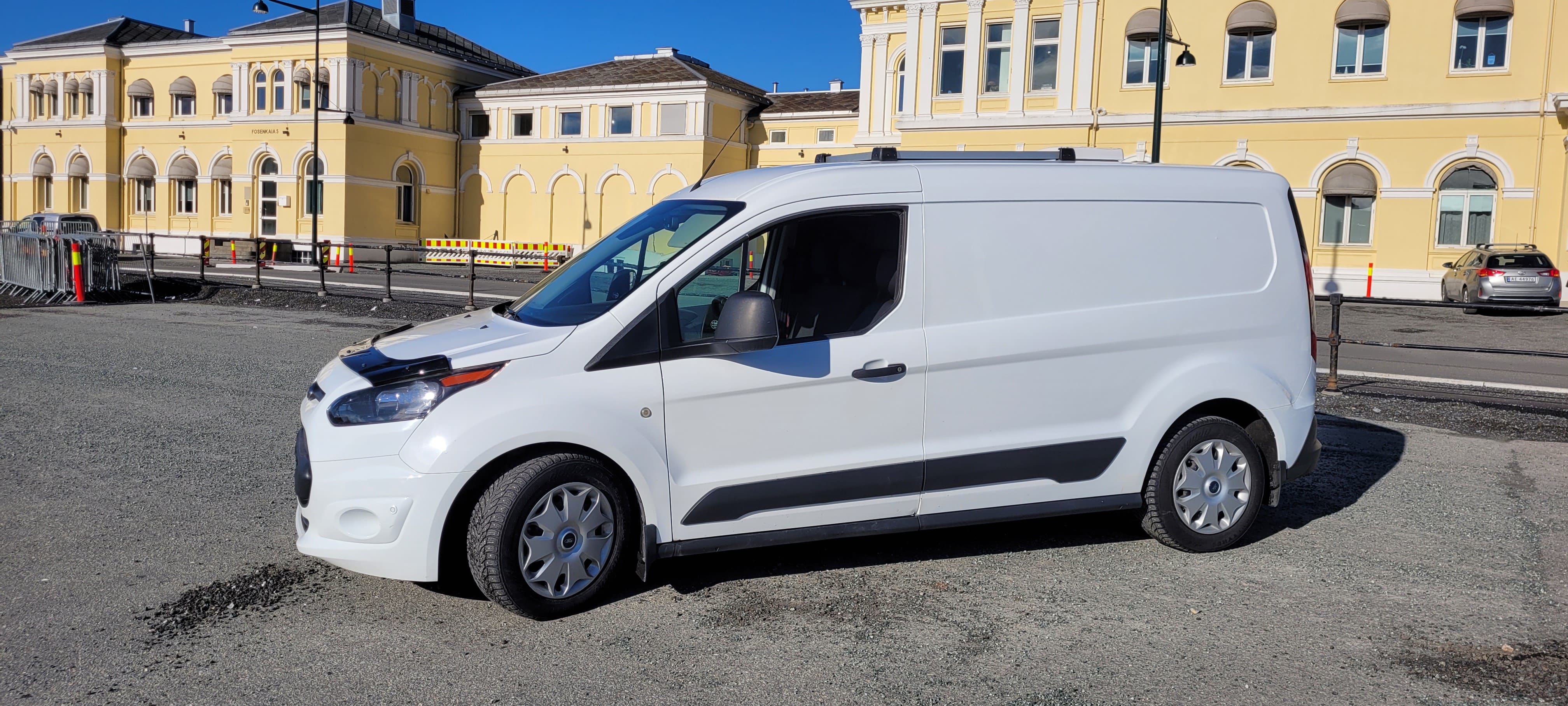 Ford Transit Connect XL with Air conditioning