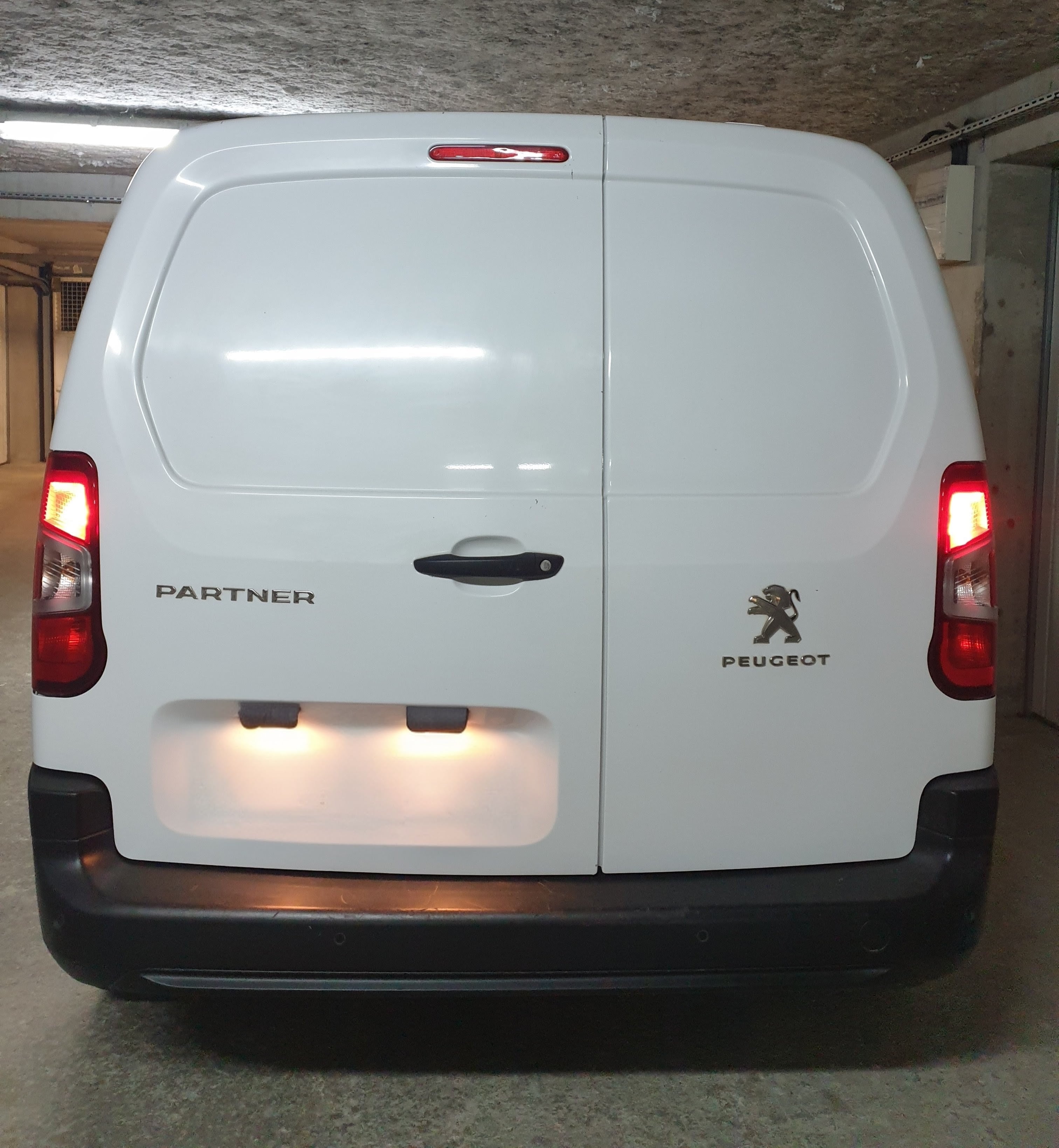 Peugeot Partner Fourgon avec Climatisation