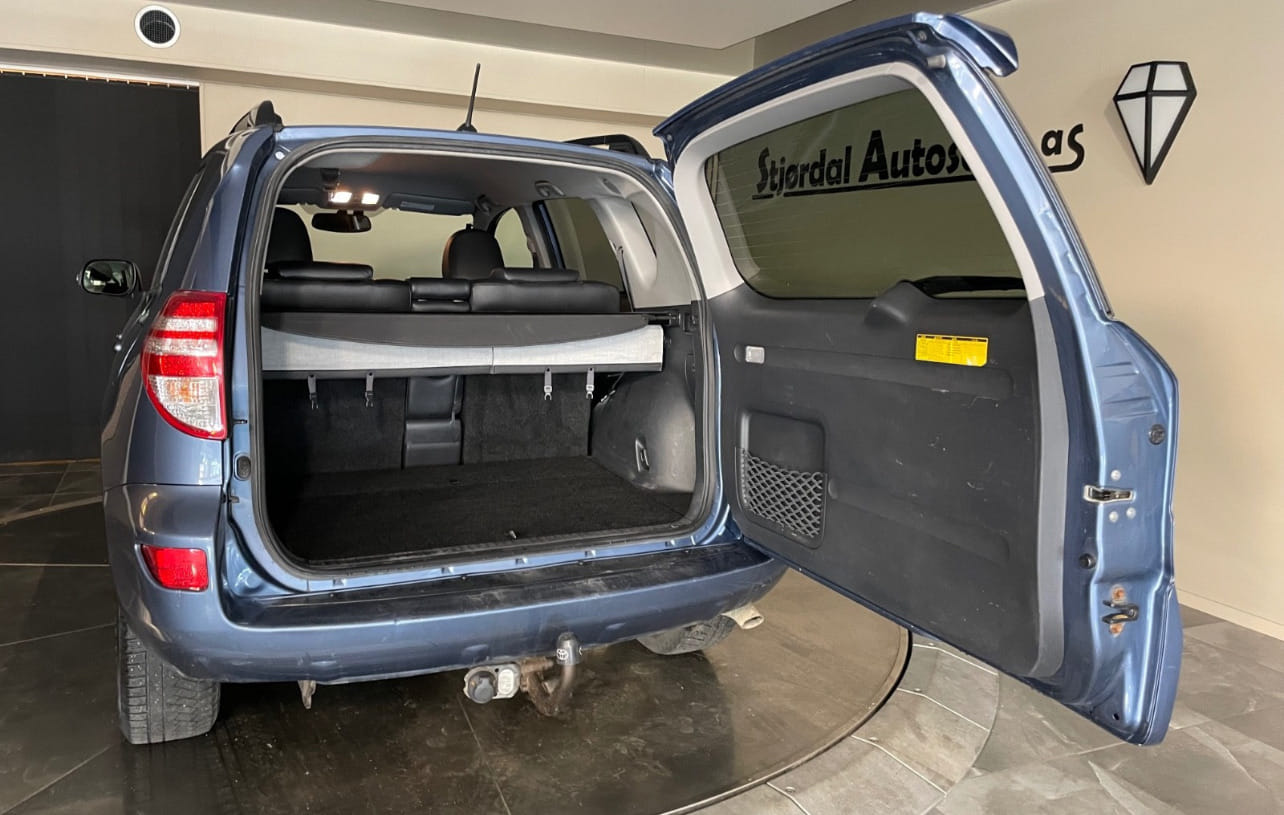 Toyota RAV4 med Bluetooth audio