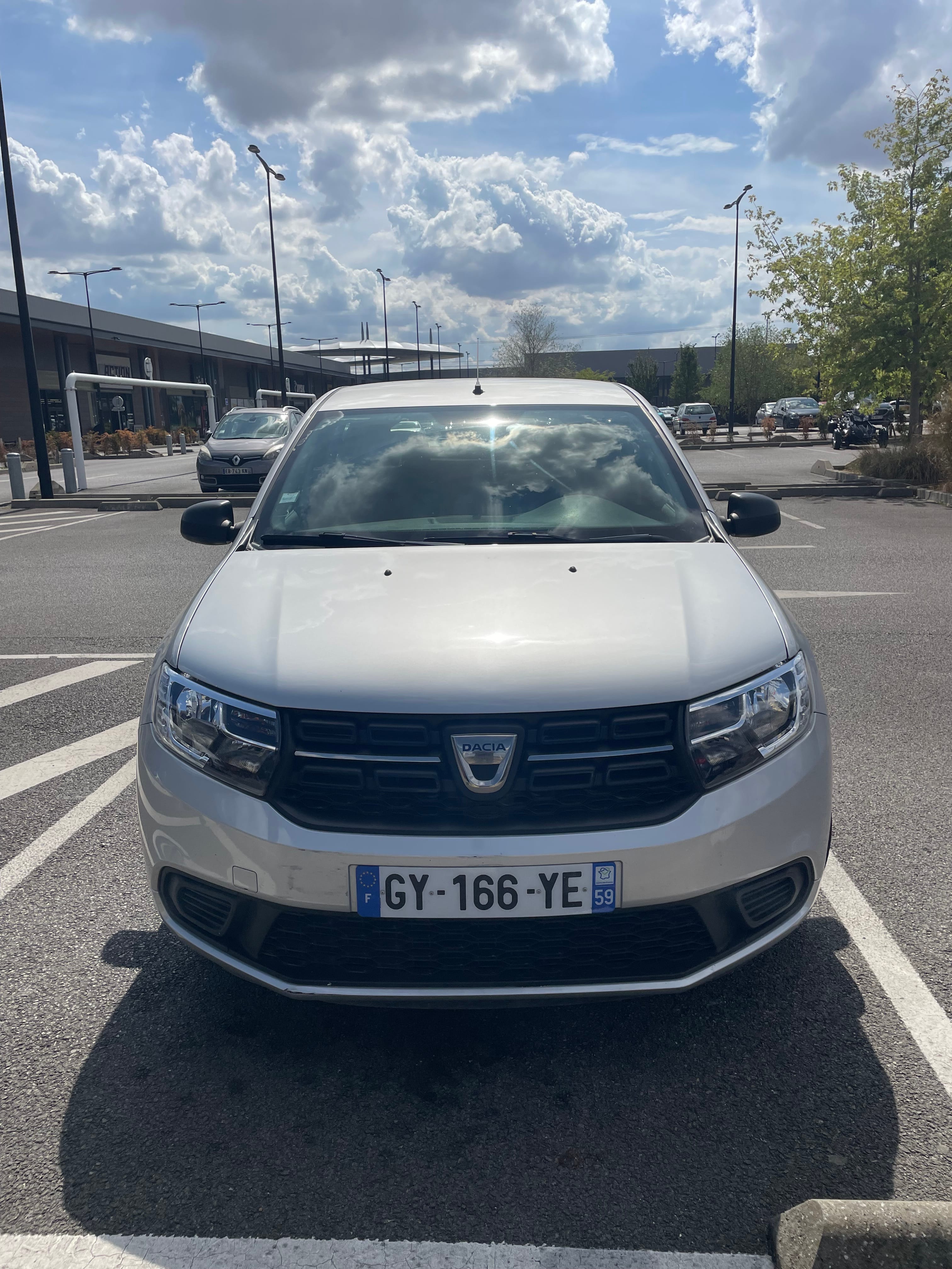 Dacia Sandero avec Audio Bluetooth