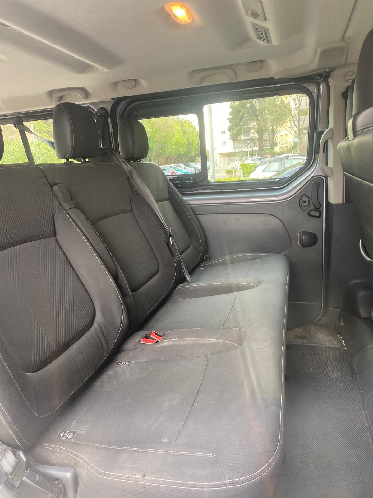 Nissan NV300 avec Audio Bluetooth