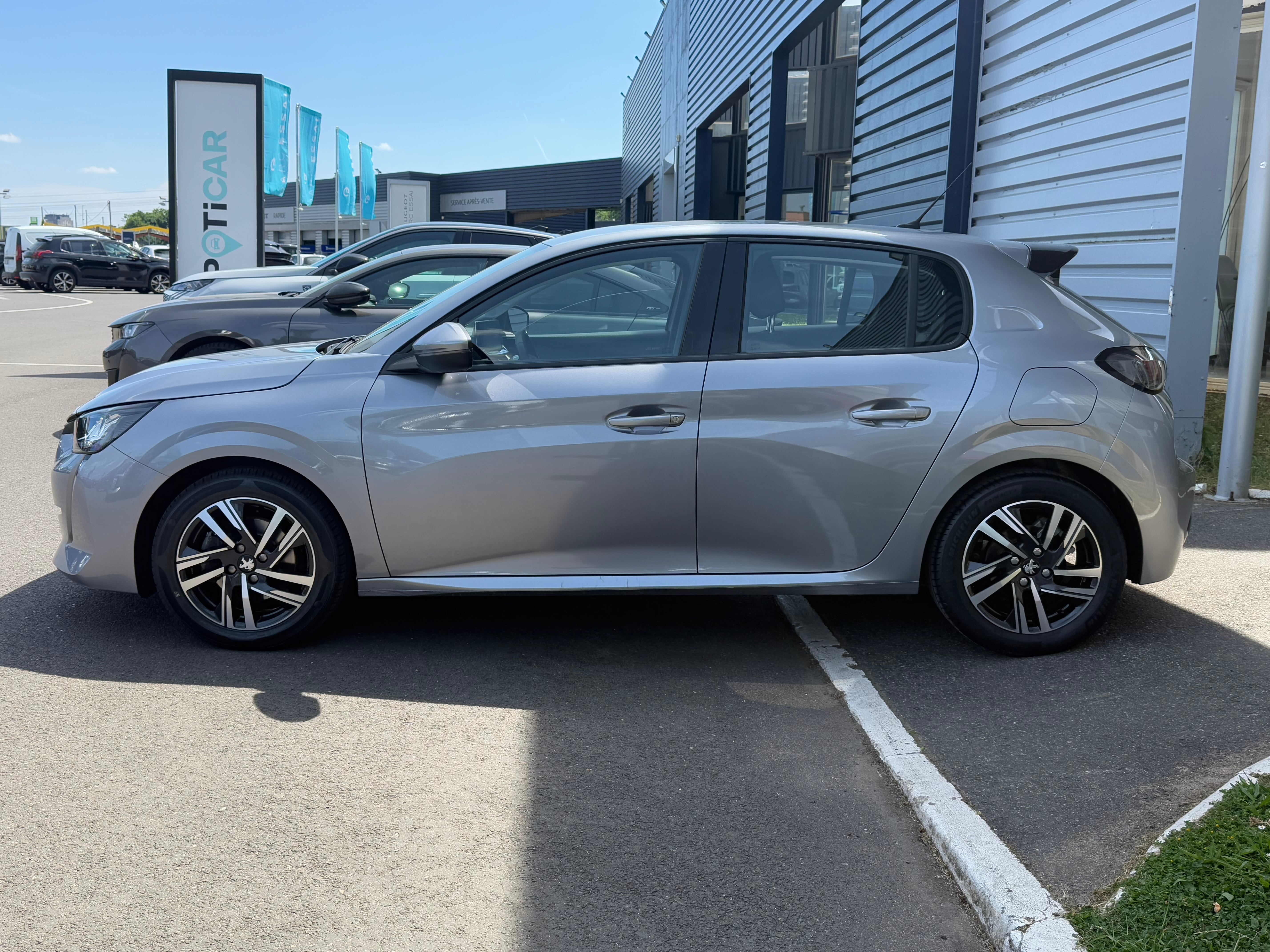 Peugeot 208 avec Climatisation