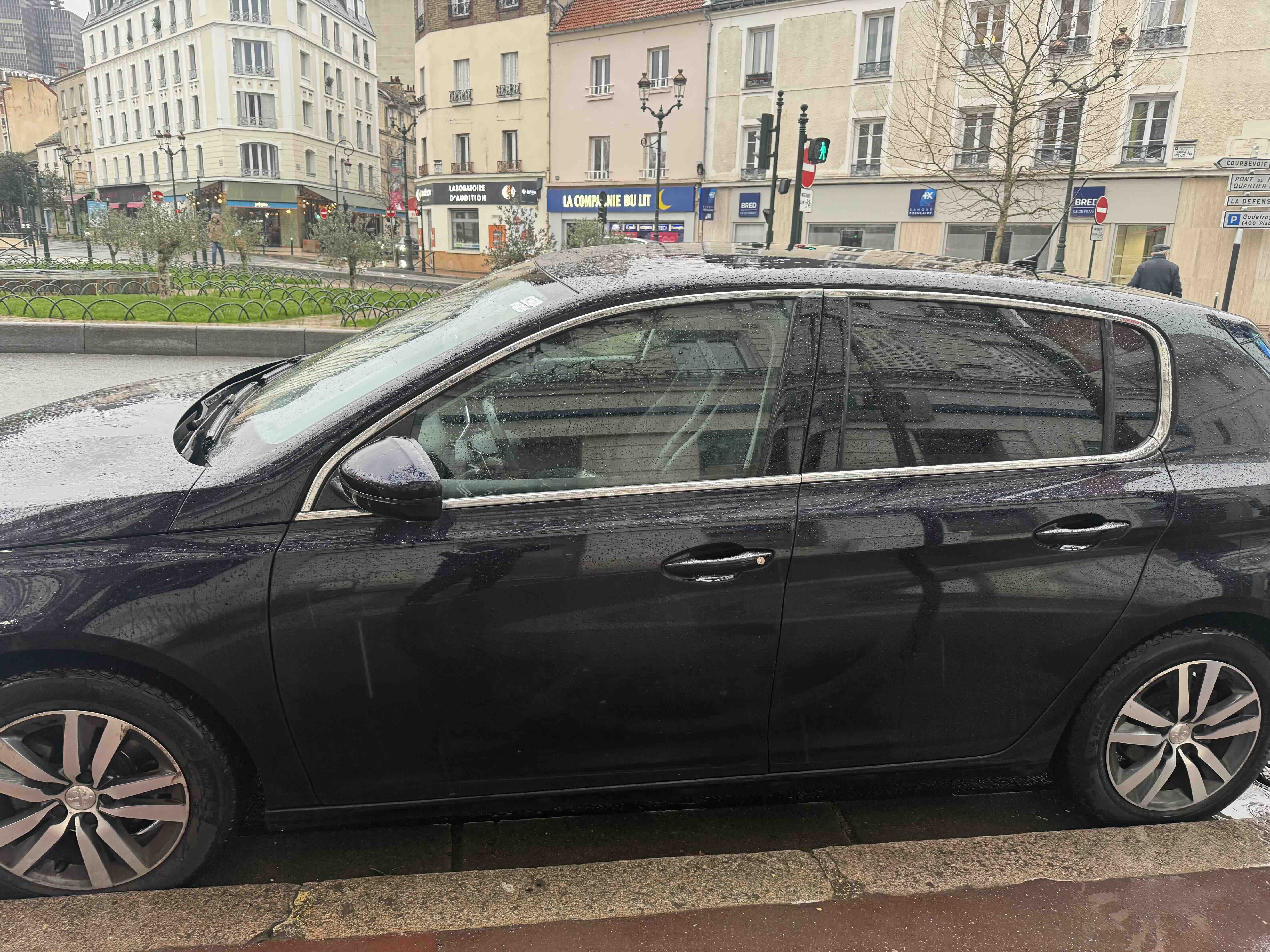 Peugeot 308 avec Climatisation