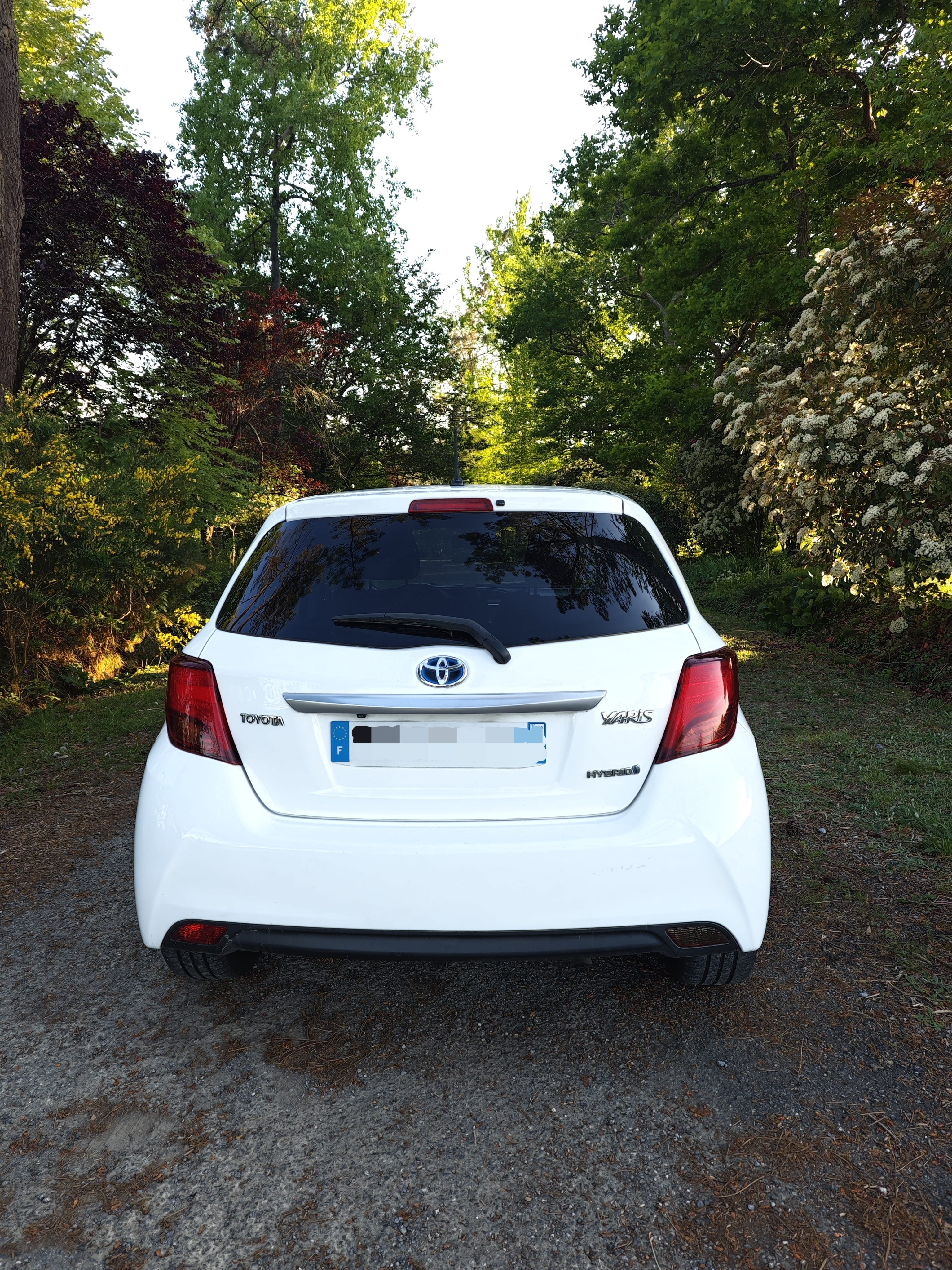 Toyota Yaris Hybride avec GPS