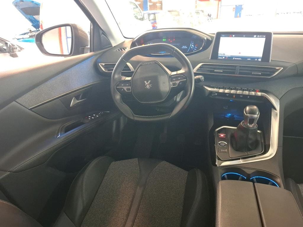 Peugeot 5008 avec Audio Bluetooth