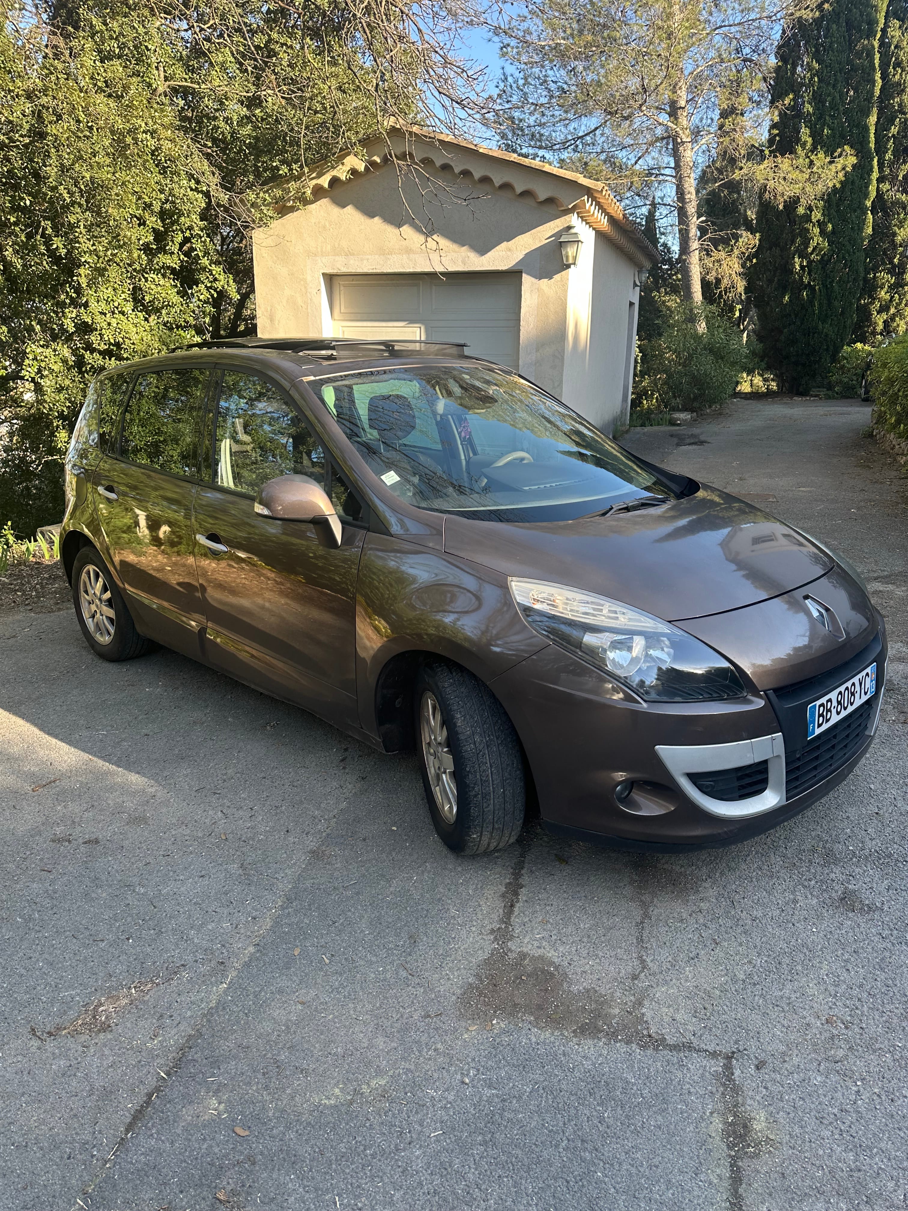 Renault Scenic avec Régulateur de vitesse