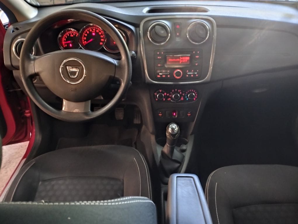 Dacia Sandero avec Port USB