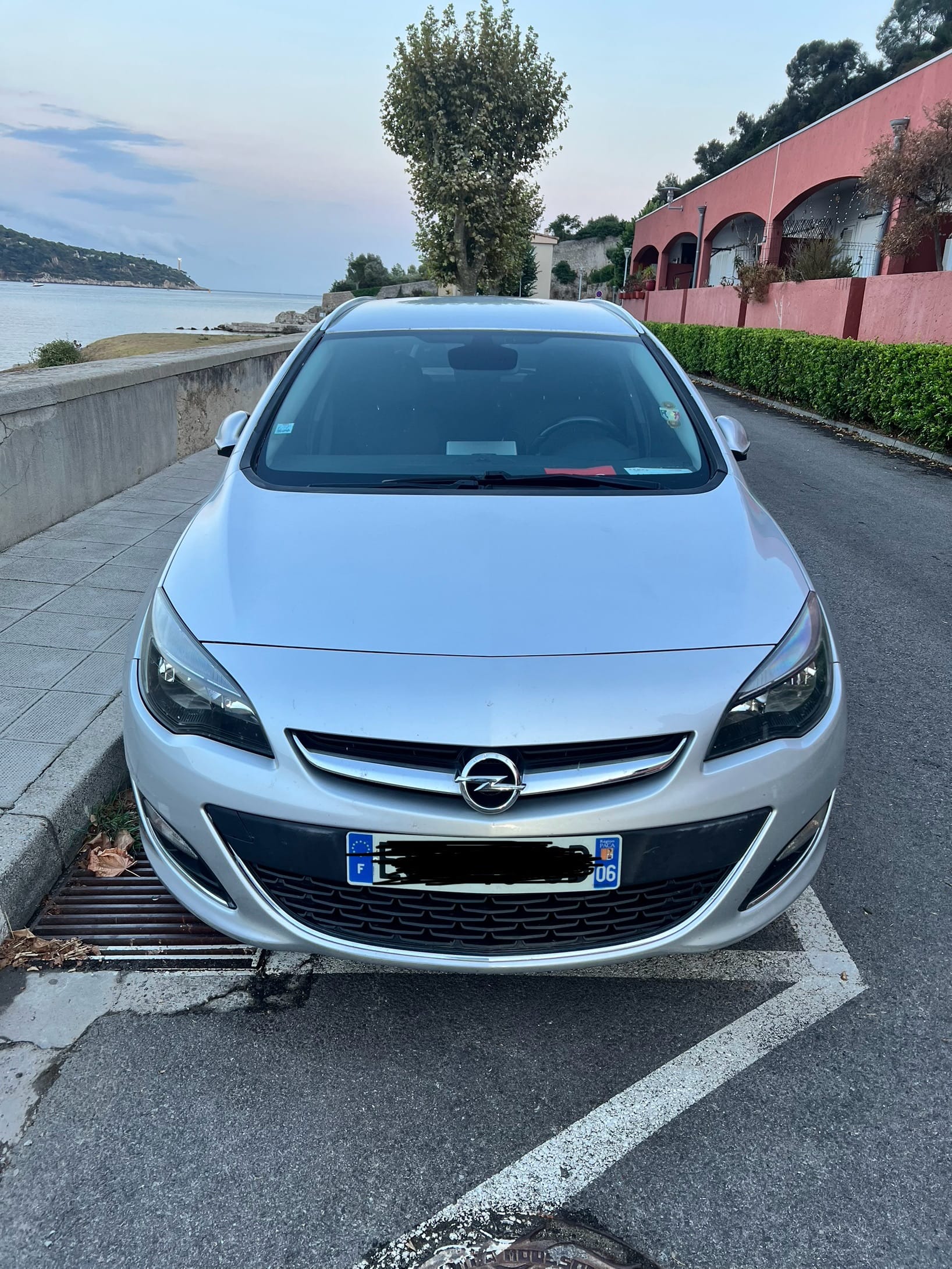 Opel Astra Sports Tourer 2l cdti, 2014, Diesel, automatique