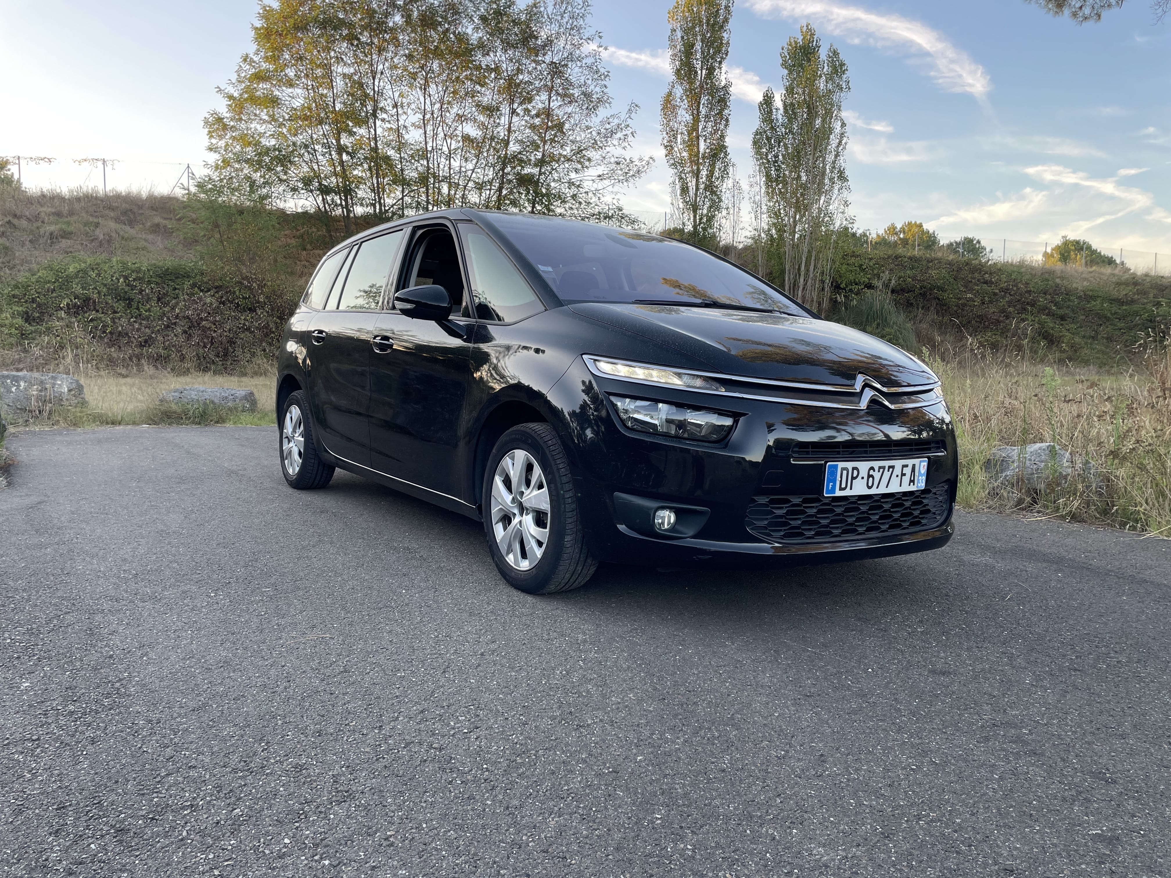 Citroen C4 Grand Picasso  II 1.6 e-HDi boite auto 114 cv Aéroport et Gare de Bordeaux (réf DP677), 2015, Diesel, automatique, 7 places