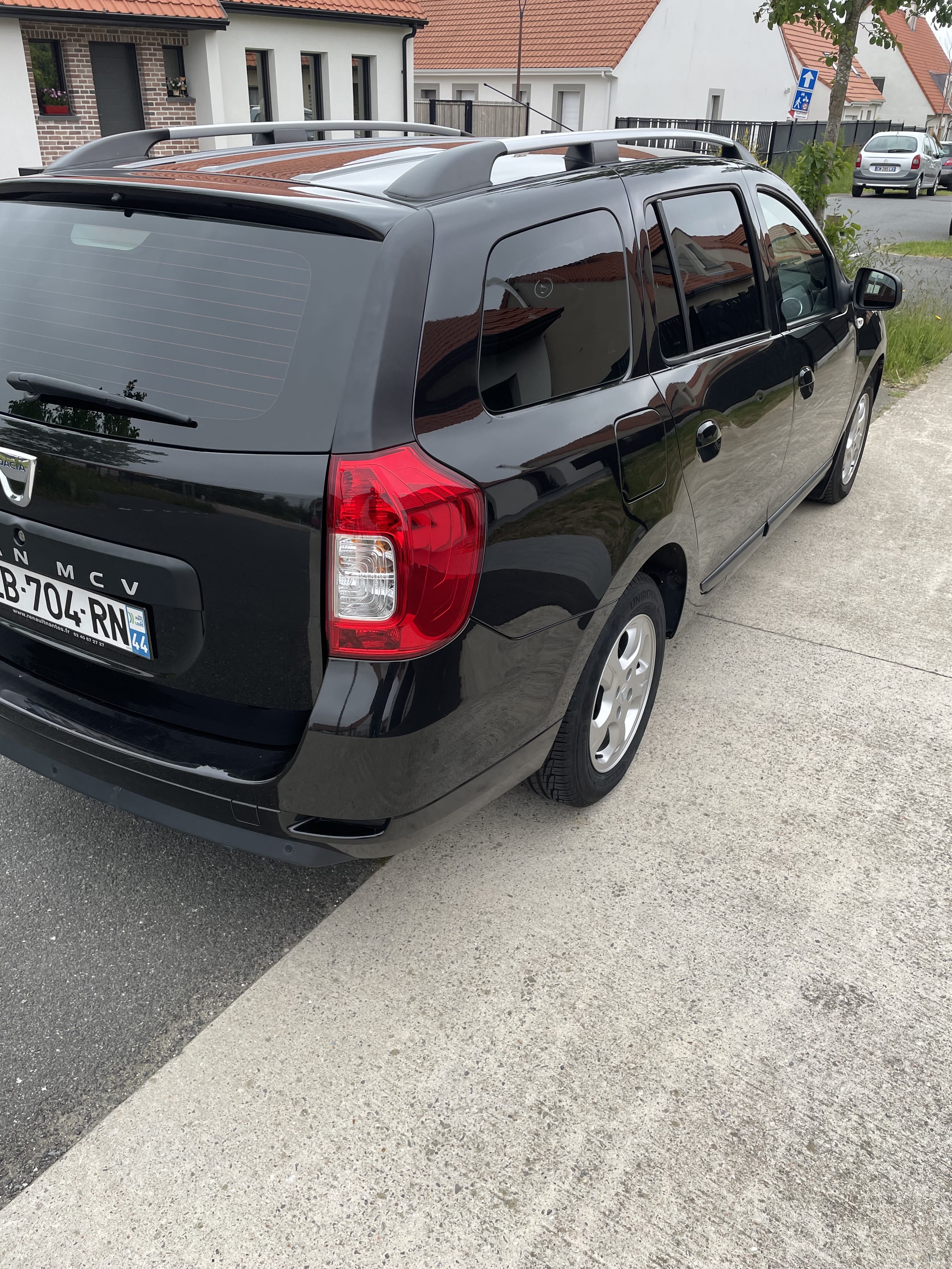 Dacia Logan MCV avec Audio Bluetooth
