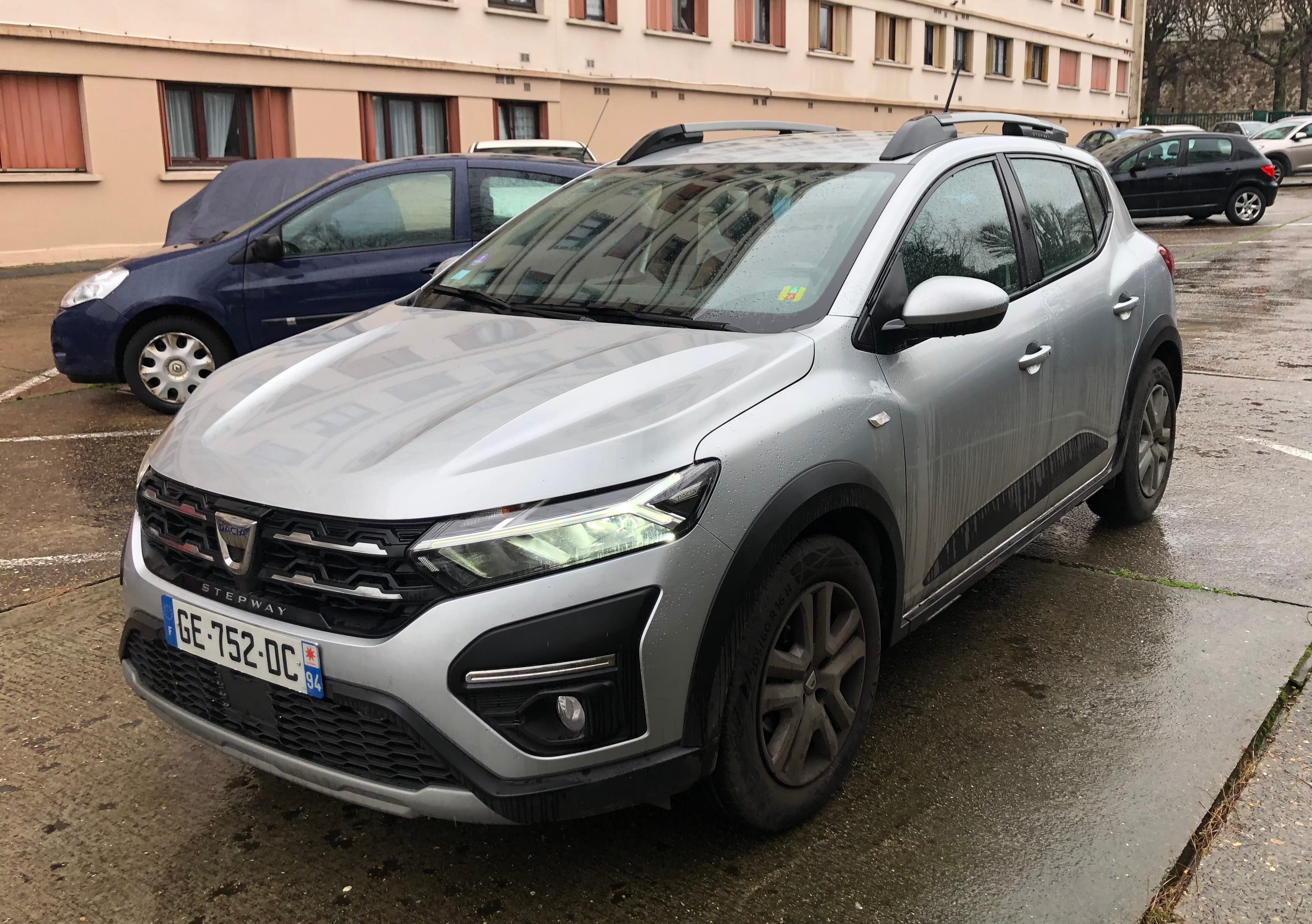 Dacia Sandero Stepway, 2022, Essence 95