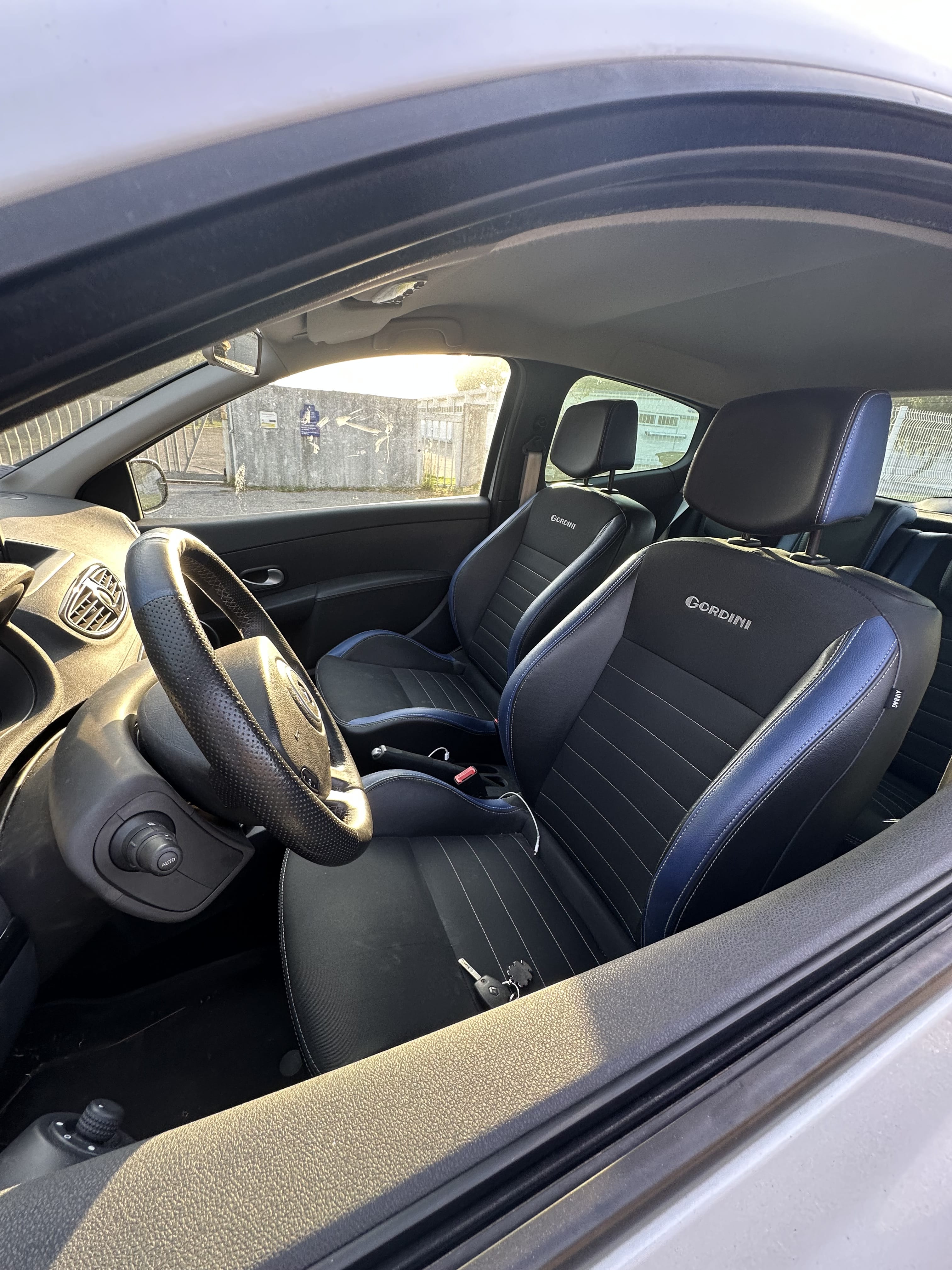 Renault Clio III GT 1.6 128ch avec Entrée audio / iPod