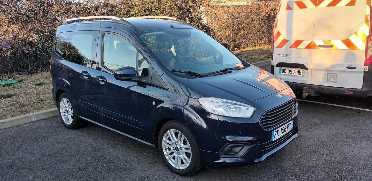 Ford Courier, 2019, Essence 95