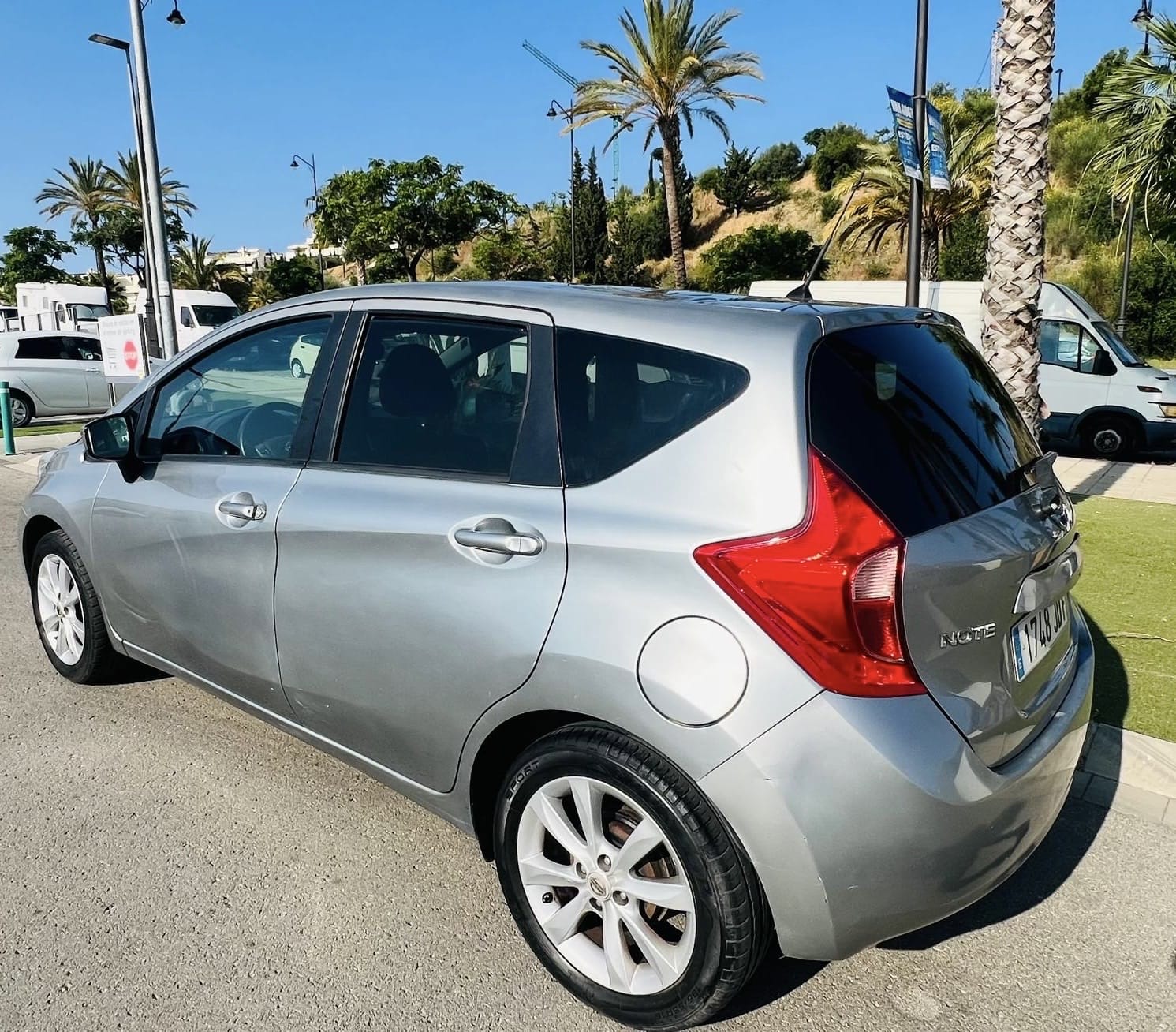 Nissan Note AUTOMÁTICO met GPS