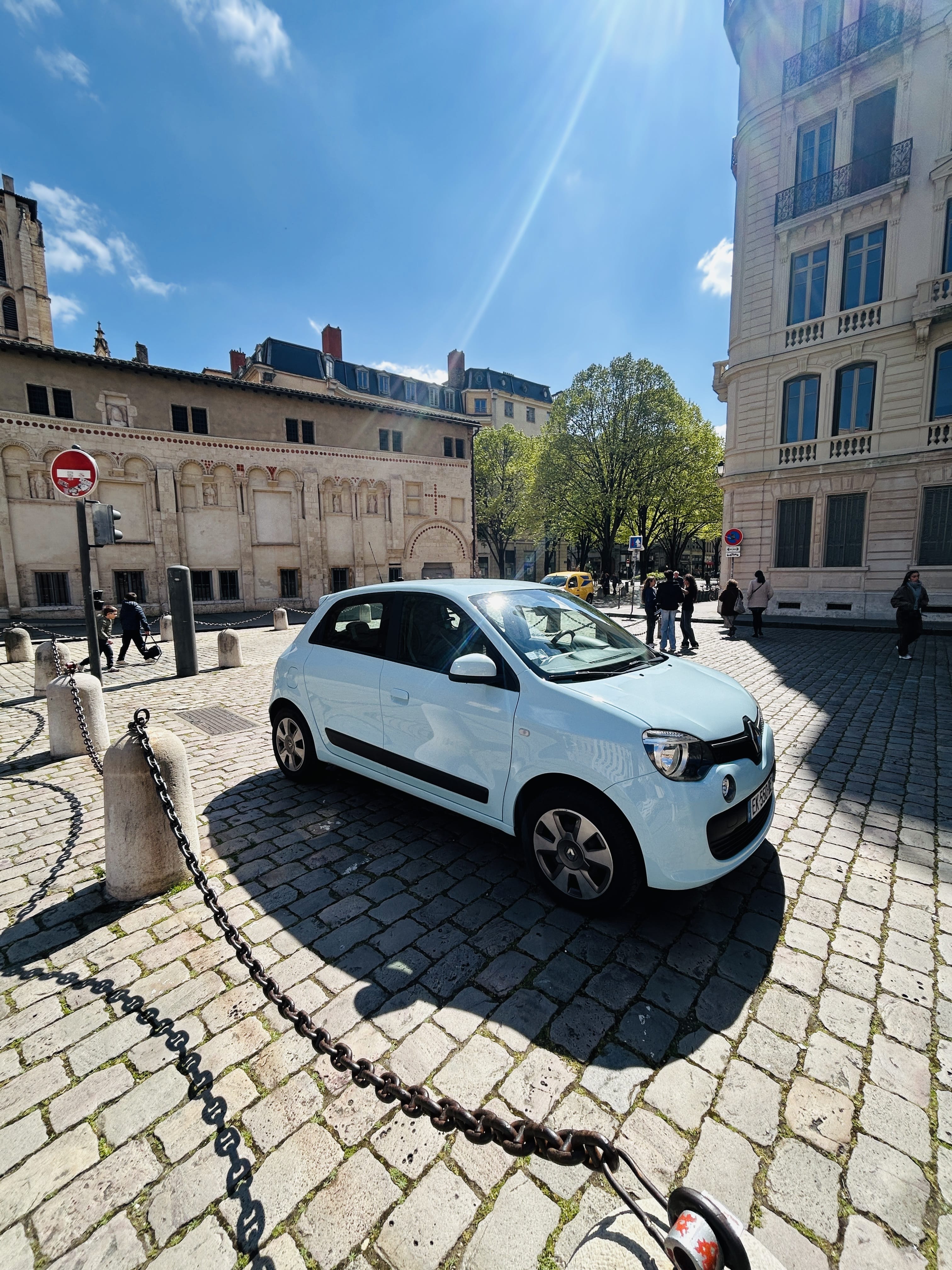 Renault Twingo III avec Autoradio